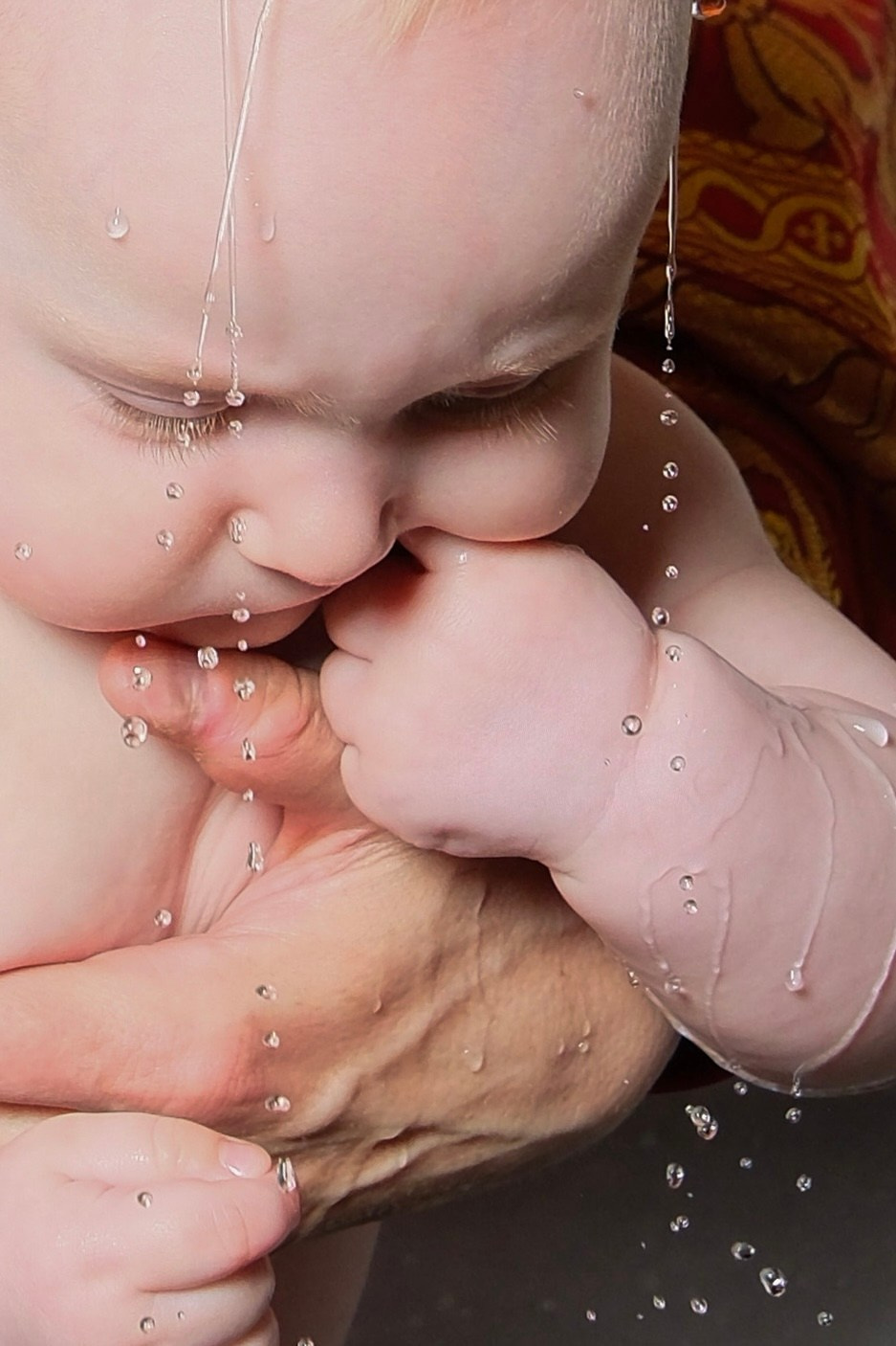 крещение младенца