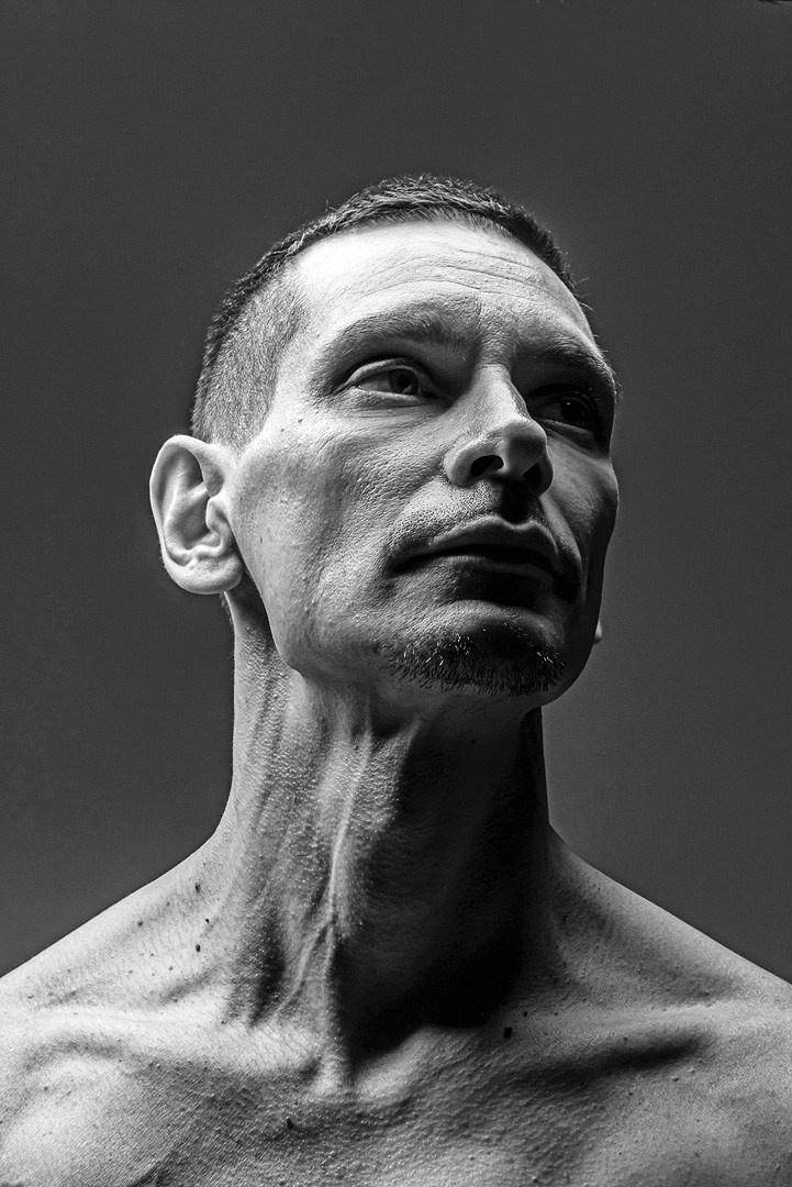 Ч/б мужской портрет  — фотограф Краснодар