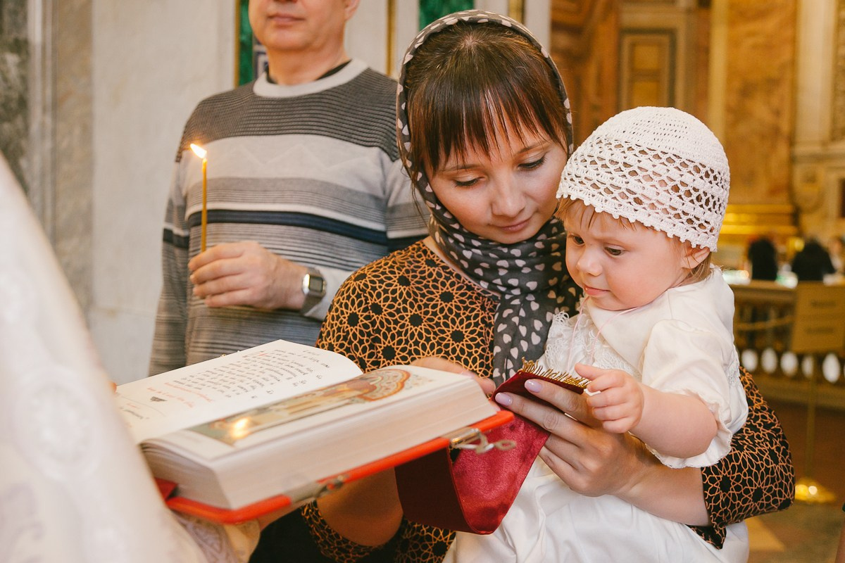 Крещение в Исаакиевском соборе малыша, Санкт-Петербург. Фотограф крещение венчание в Петербурге! Помогает подобрать храм и посоветовал душевного батюшку в СПб