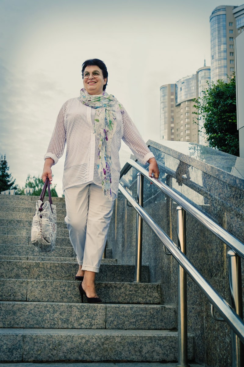 Летняя фотосессия на природе, в лесу, на улице. Семейная с детьми