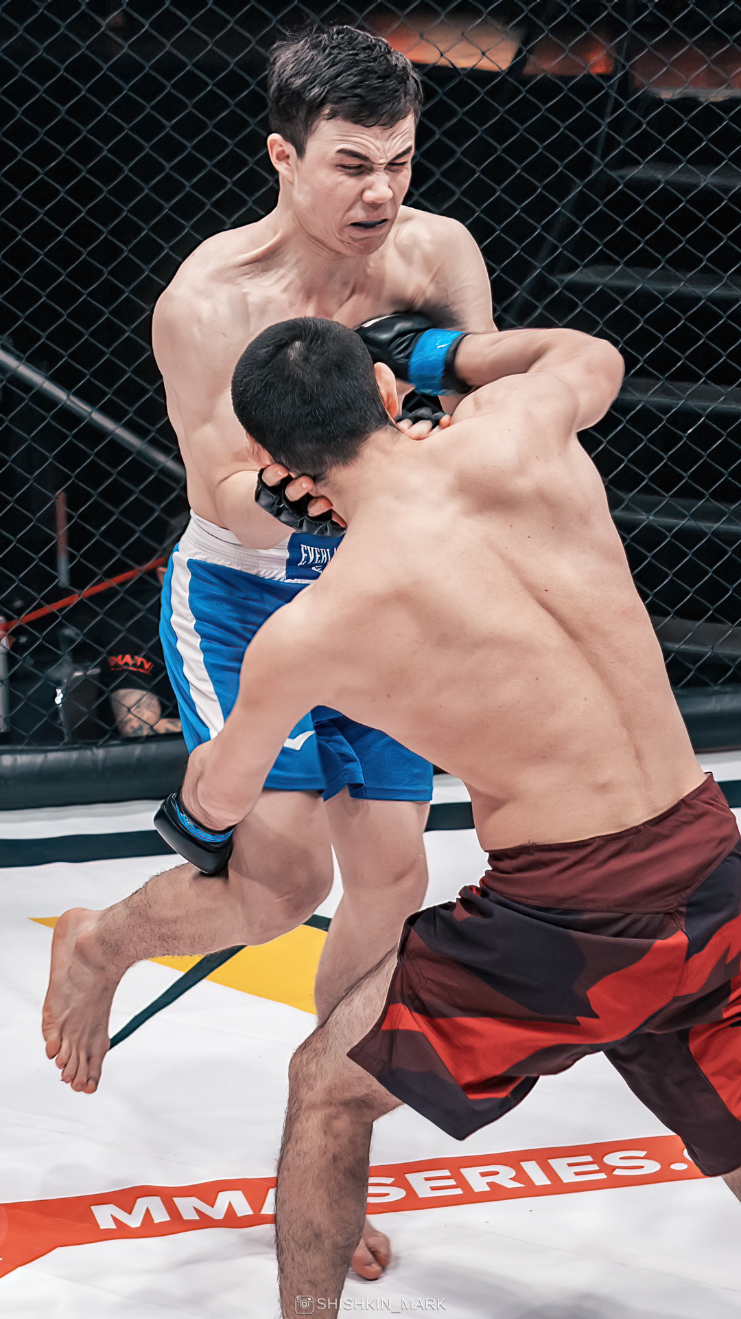 Fight riot, 12 февраля 2022. Марк Шишкин — репортажный фотограф в Воронеже и России