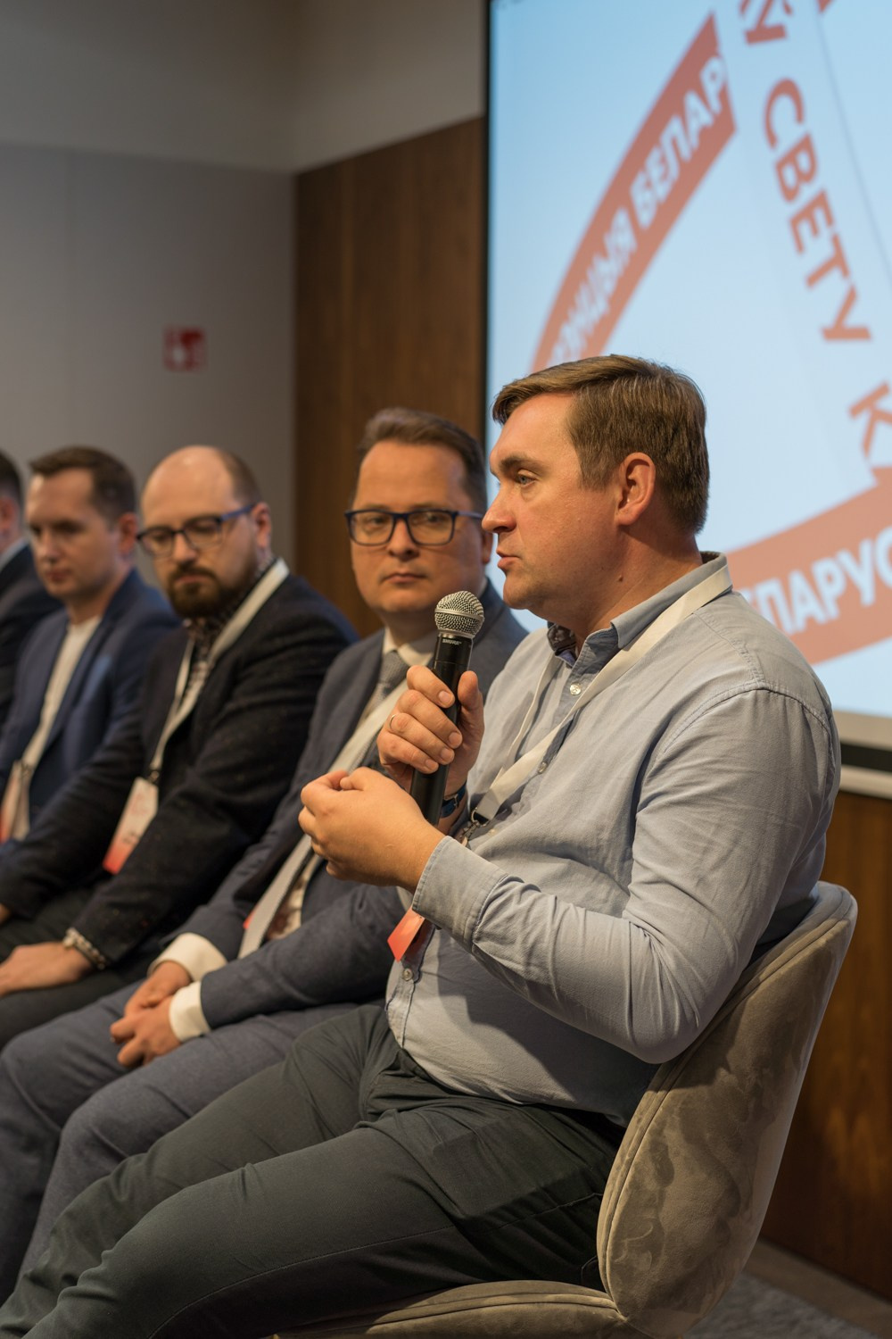 Канферэнцыя беларусаў свету II. Photographer in Vilnius