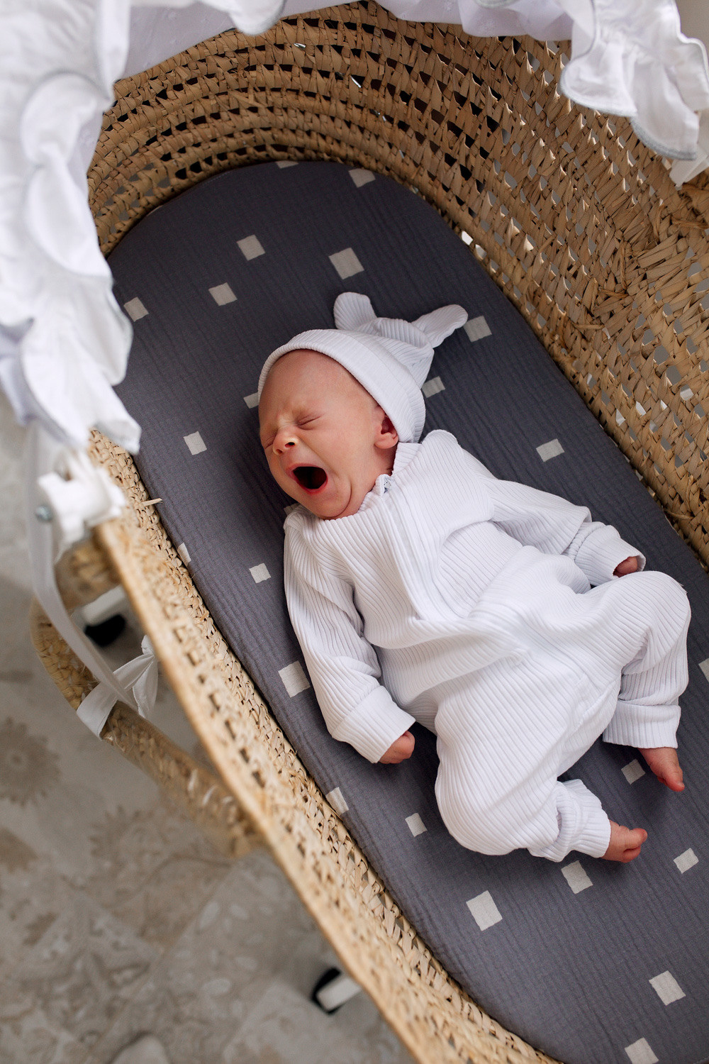 НОВОРОЖДЕННЫЕ LIFE домашнее. Фотограф новорожденных Оксана Полевская