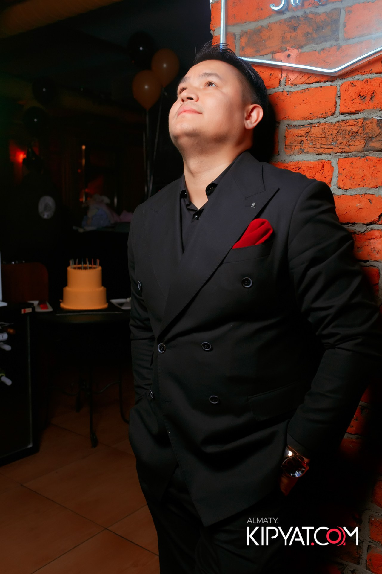 ШИШКА LOUNGE НА ЖИБЕК ЖОЛЫ. КИПЯТКОМ АЛМАТЫ!