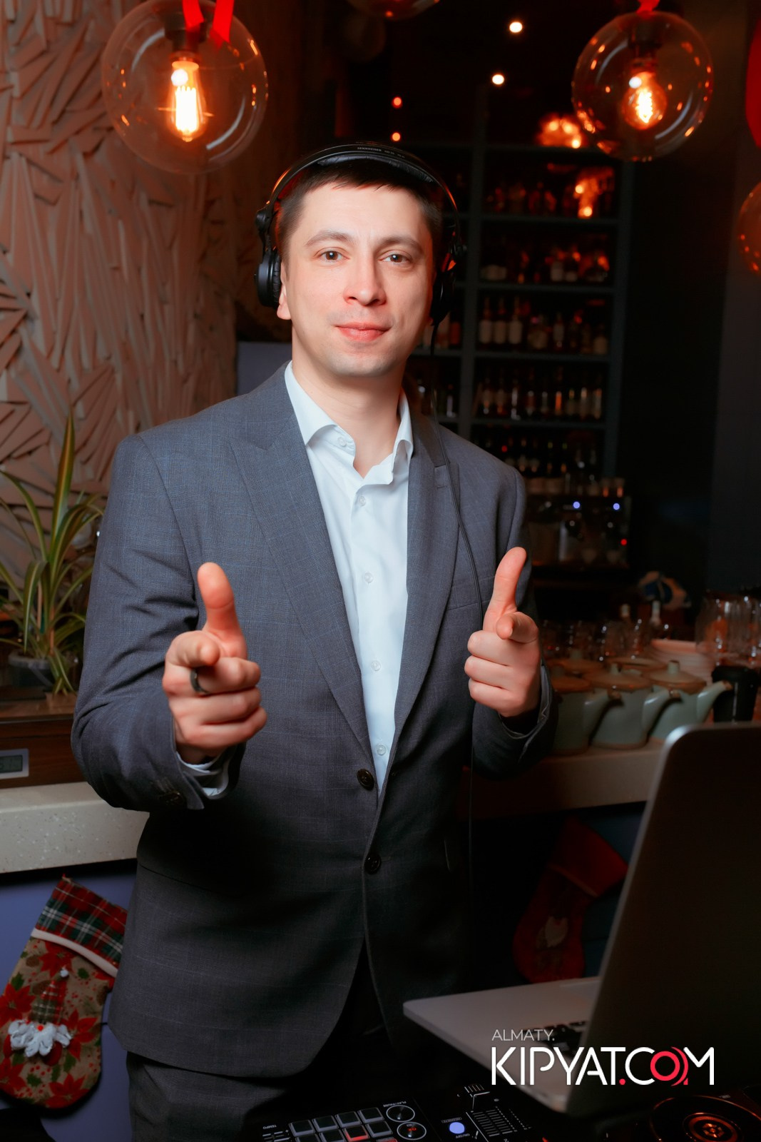 РЕСТОРАН BARFLY. КИПЯТКОМ АЛМАТЫ!