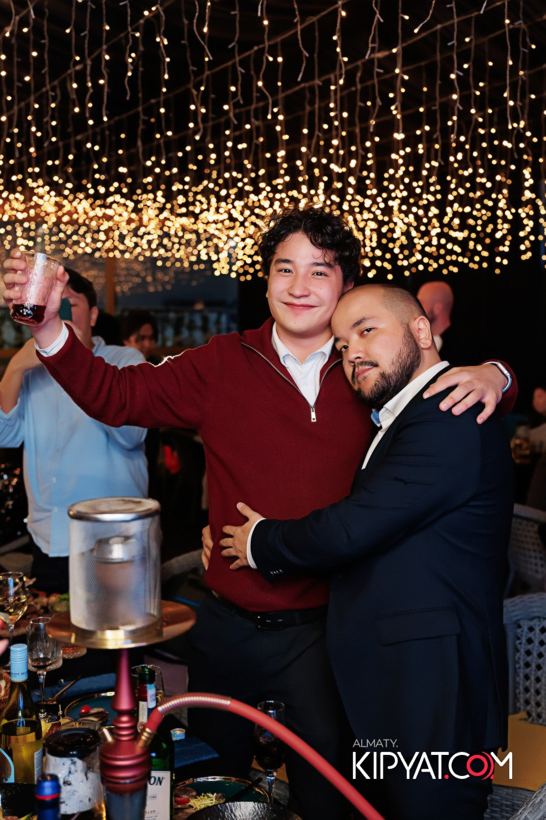 OBLAKO LOUNGE BAR. КИПЯТКОМ АЛМАТЫ!