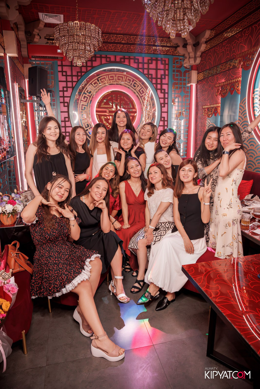 MOOD KARAOKE & TERRACE. КИПЯТКОМ АЛМАТЫ!