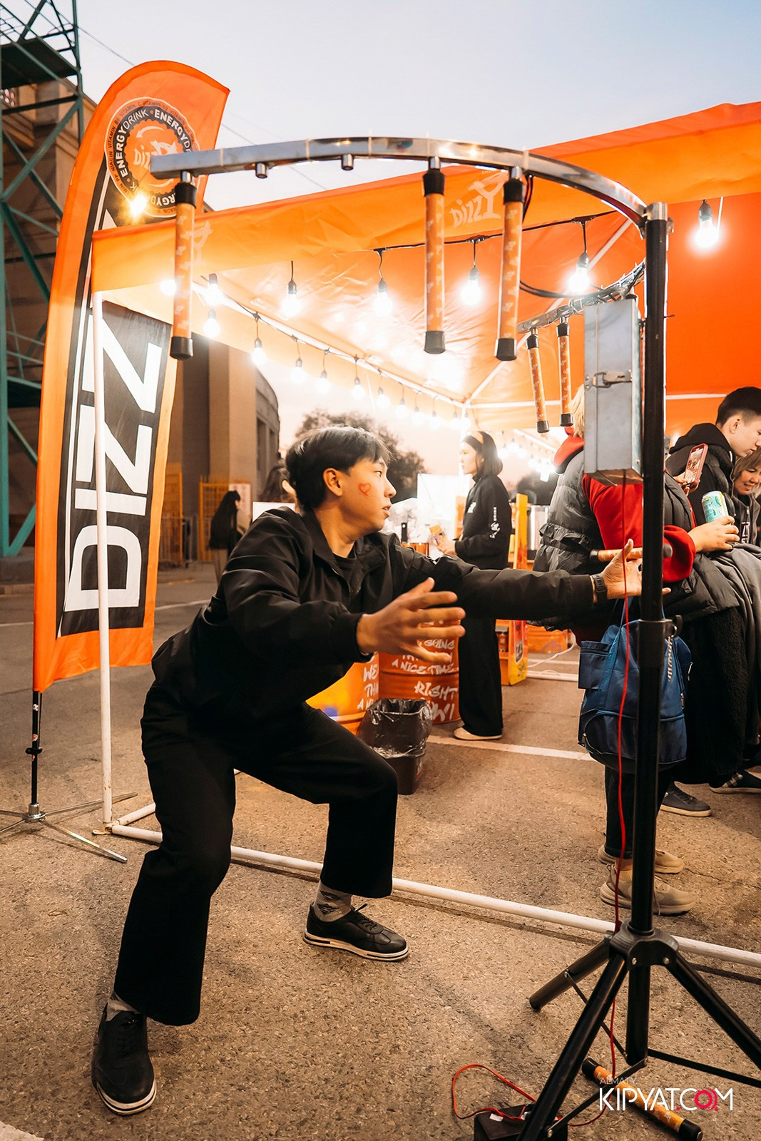 КОНЦЕРТ МИРАСА ЖУГУНУСОВА НА ЦЕНТРАЛЬНОМ СТАДИОНЕ. КИПЯТКОМ АЛМАТЫ!