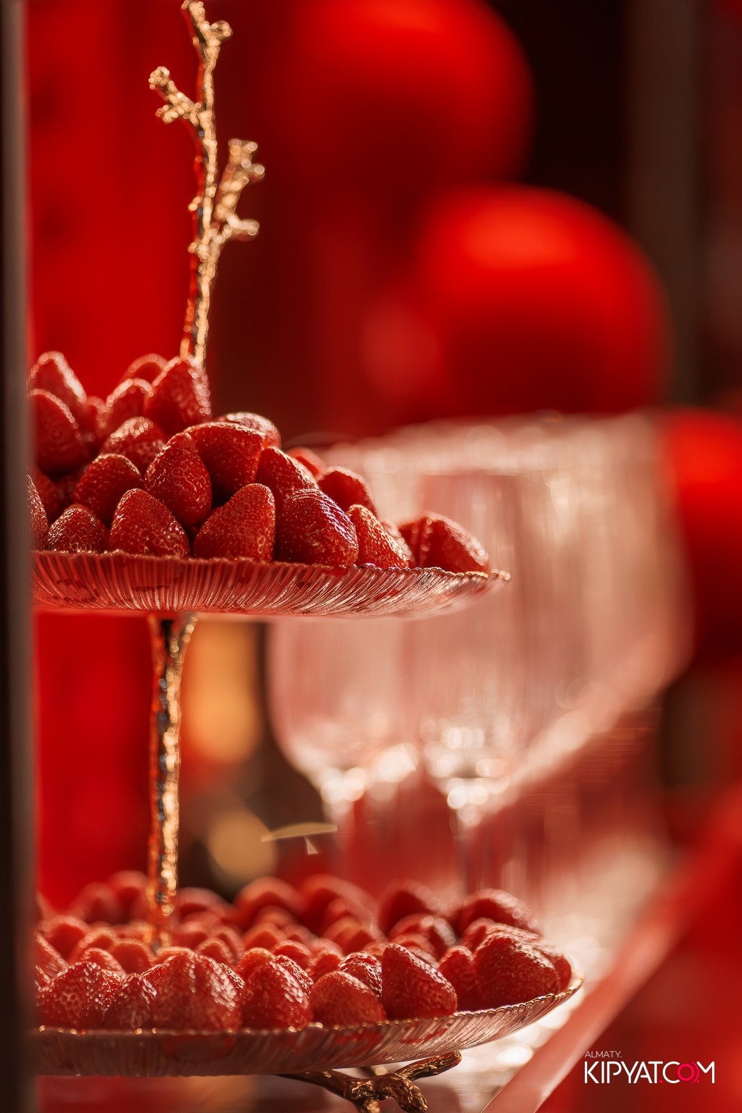 MARUV THE THEATER. КИПЯТКОМ АЛМАТЫ!