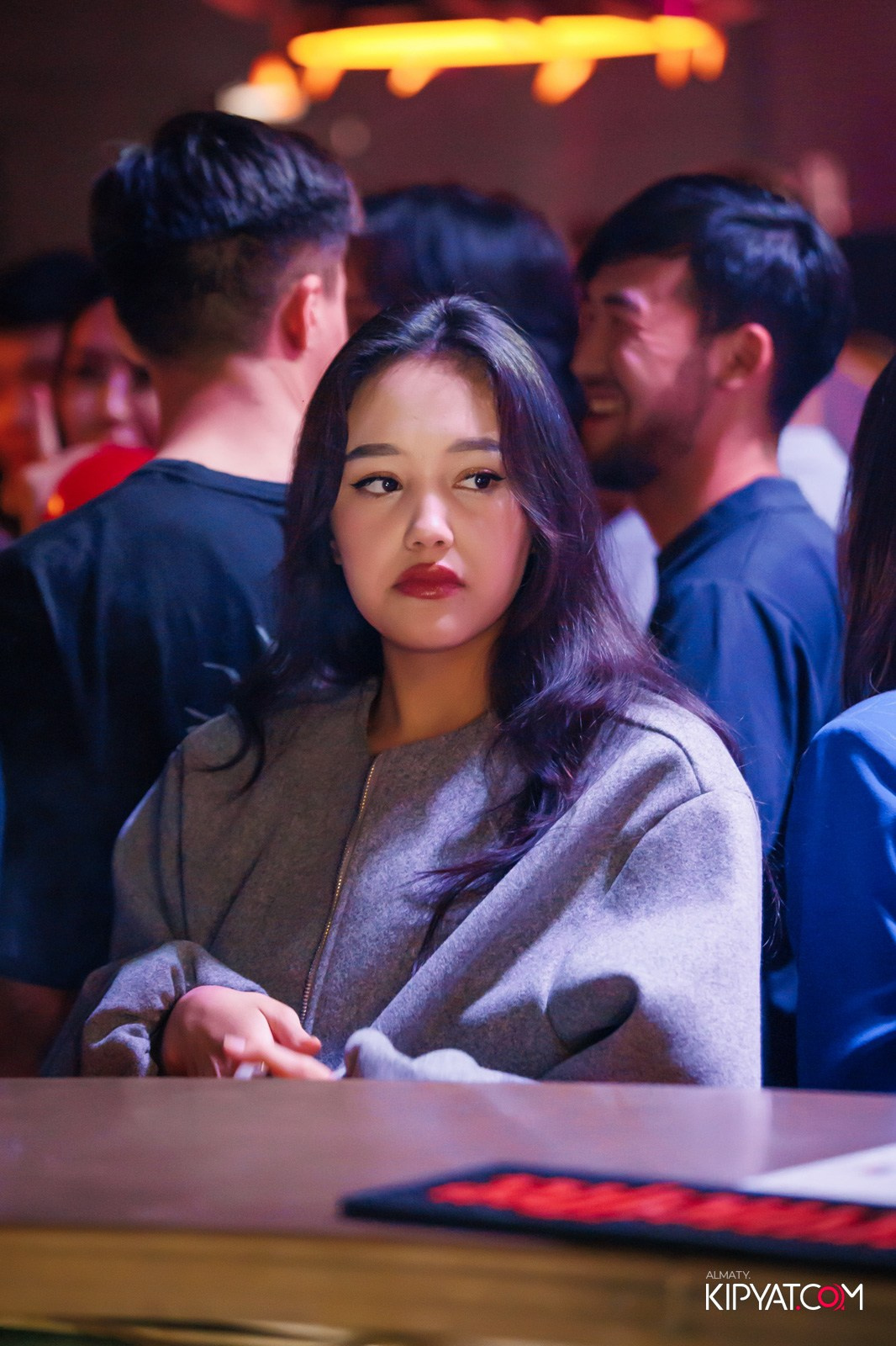 UYAT EMES BAR. КИПЯТКОМ АЛМАТЫ!