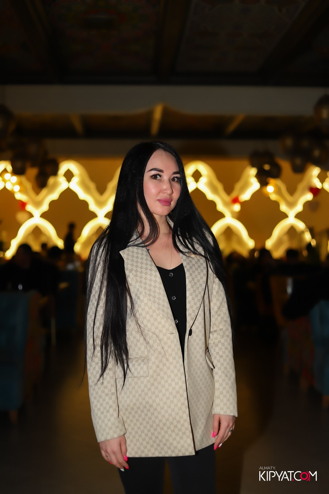 РЕСТОРАН PAVLIN MAVLIN. КИПЯТКОМ АЛМАТЫ!