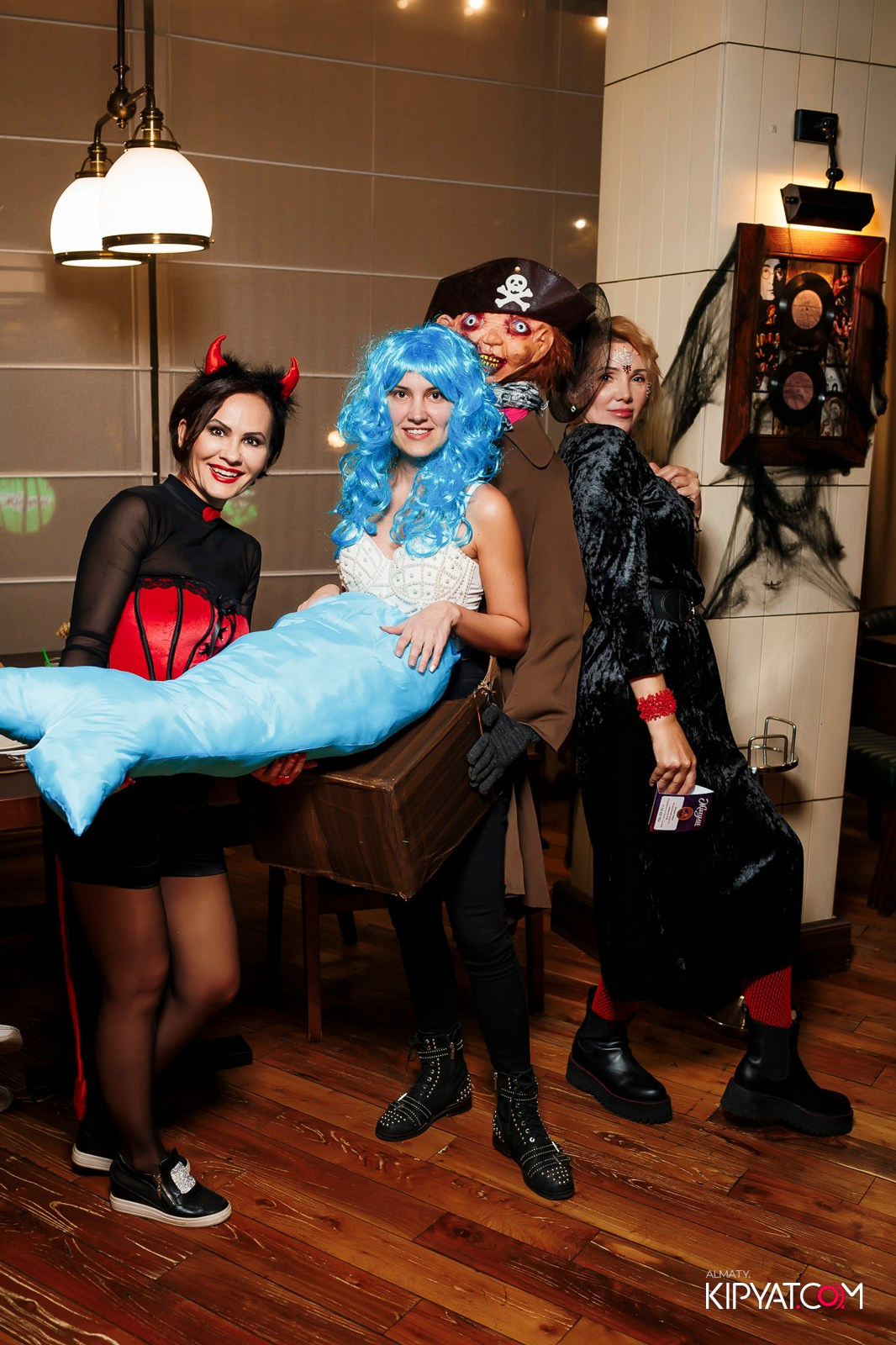 ЖИГУЛИ БАР. КИПЯТКОМ АЛМАТЫ!