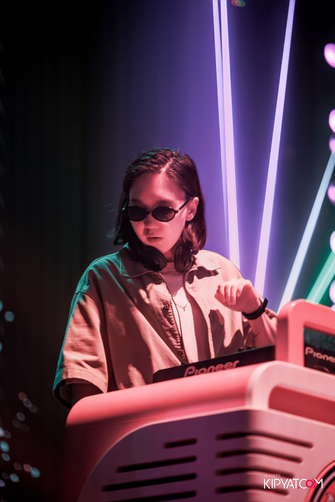 SANTA RAVE В НОЧНОМ КЛУБЕ SANTA BARBARA. КИПЯТКОМ АЛМАТЫ!