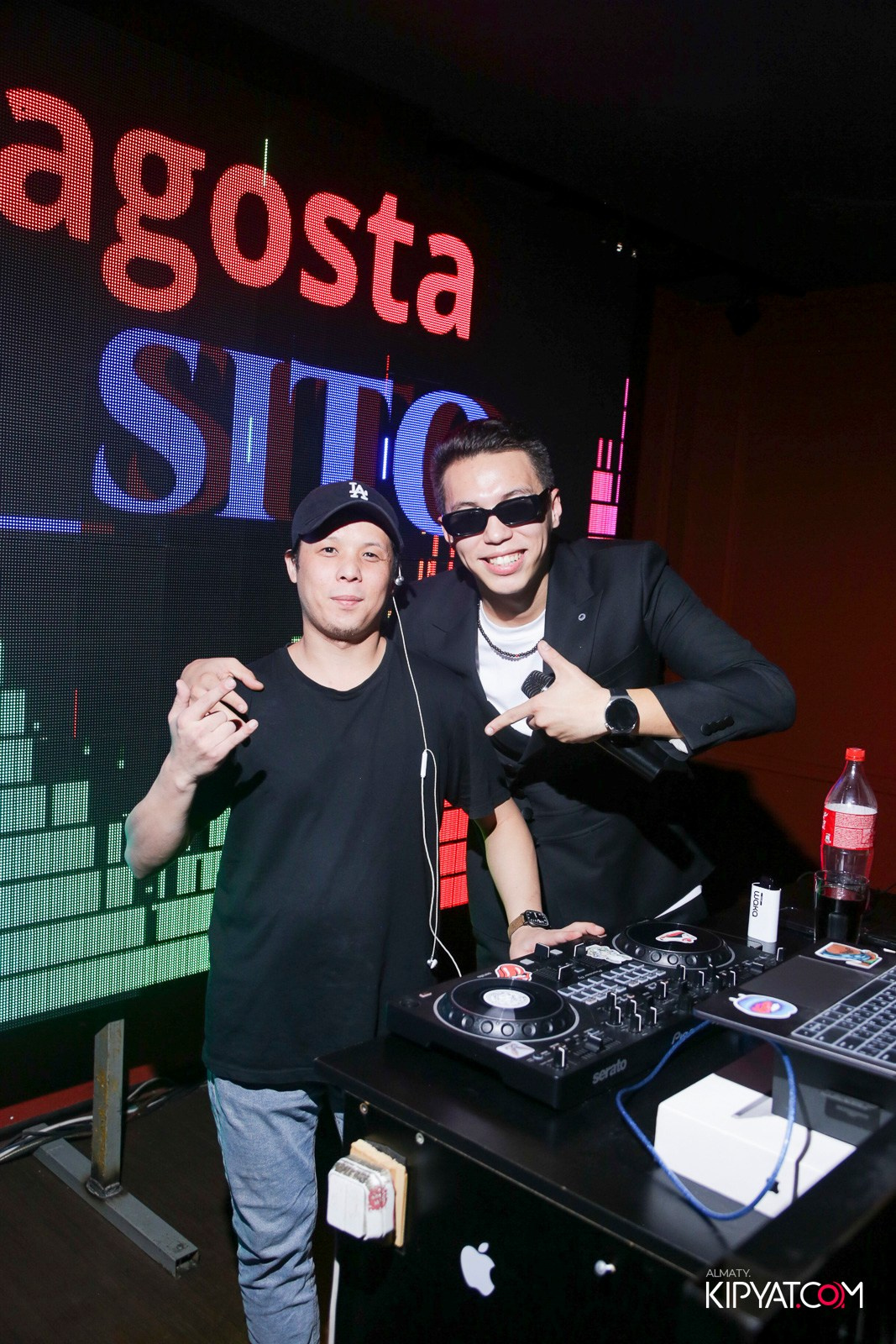 ARAGOSTA ДИСКО-БАР. КИПЯТКОМ АЛМАТЫ! Фотосъемка мероприятий в Алматы