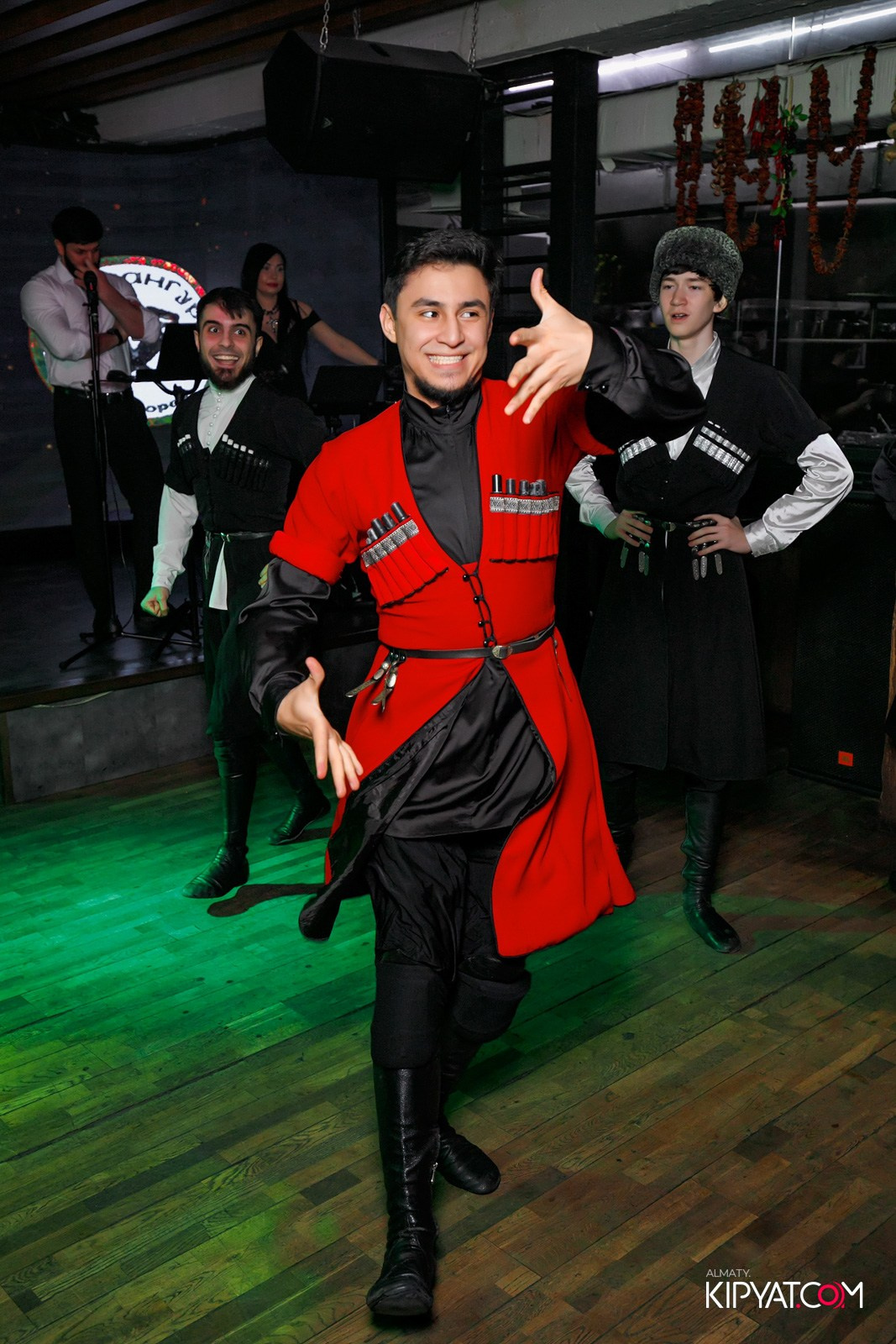 ВАХТАНГУРИ. КИПЯТКОМ АЛМАТЫ!