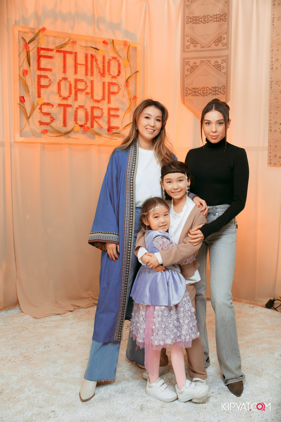 ETHNO POP-UP STORE: NAURYZ B SADU ARENA. КИПЯТКОМ АЛМАТЫ!