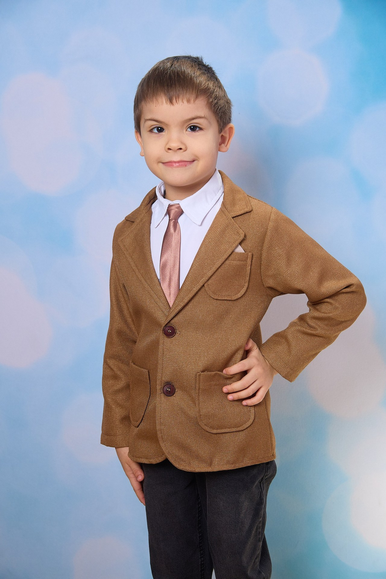 Отзывы о работе фотографа для школы и детского сада в Новосибирске. Выпускной альбом Новосибирск