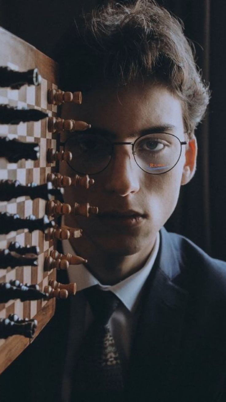 ШАХМАТЫ. Фотограф для маркетплейсов Михаил Бове