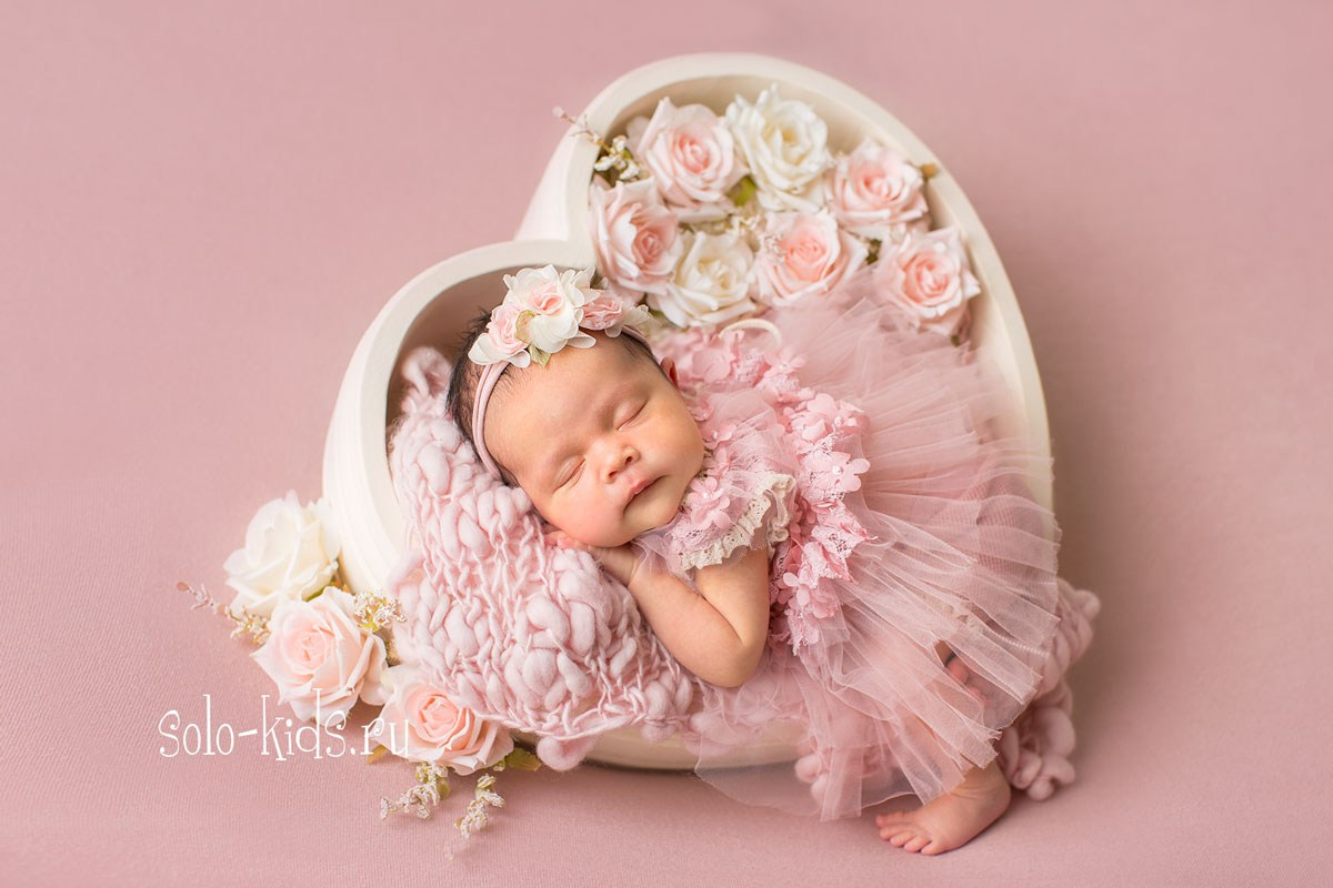 Фотосессия новорожденной Варвары. Фотограф новорожденных в Екатеринбурге Анастасия Быдзина