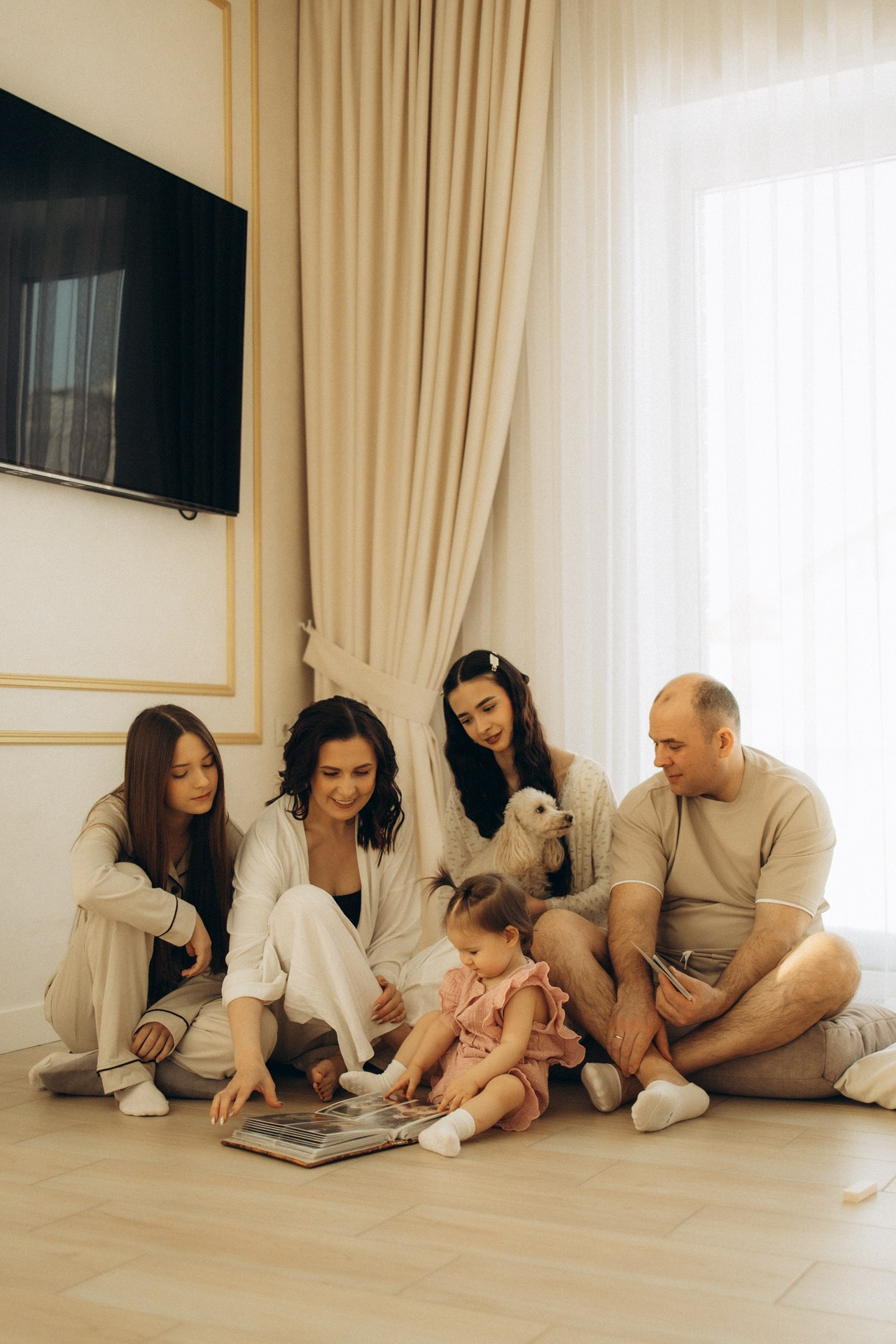 Ольга, София, Андрей, Даша и Настя. Семейный фотограф в Ижевске Даша Денисова