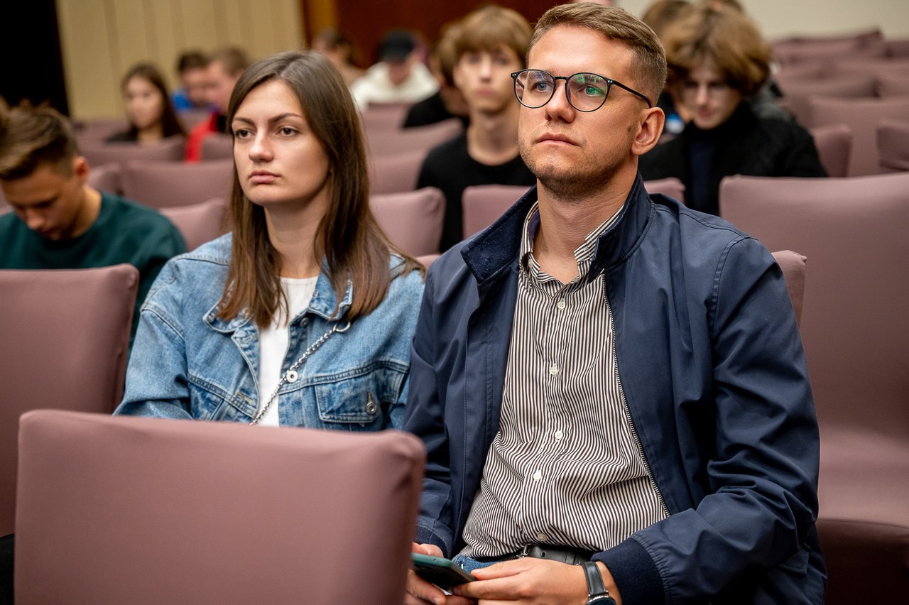 Конференция OpenIT. Антон Артюшин, портретный фотограф. Москва