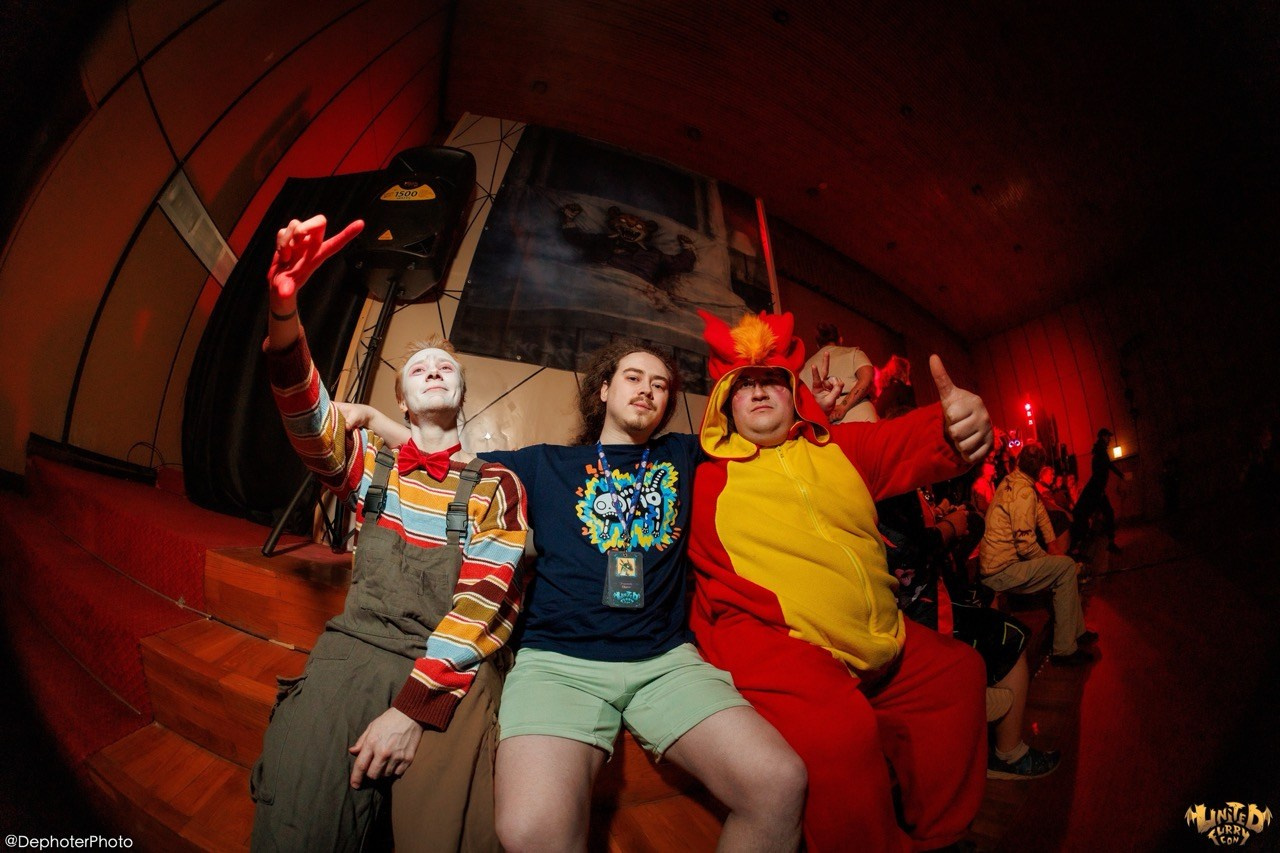 United Furry Convention 2026. Различные мероприятия и просто фотографии людей