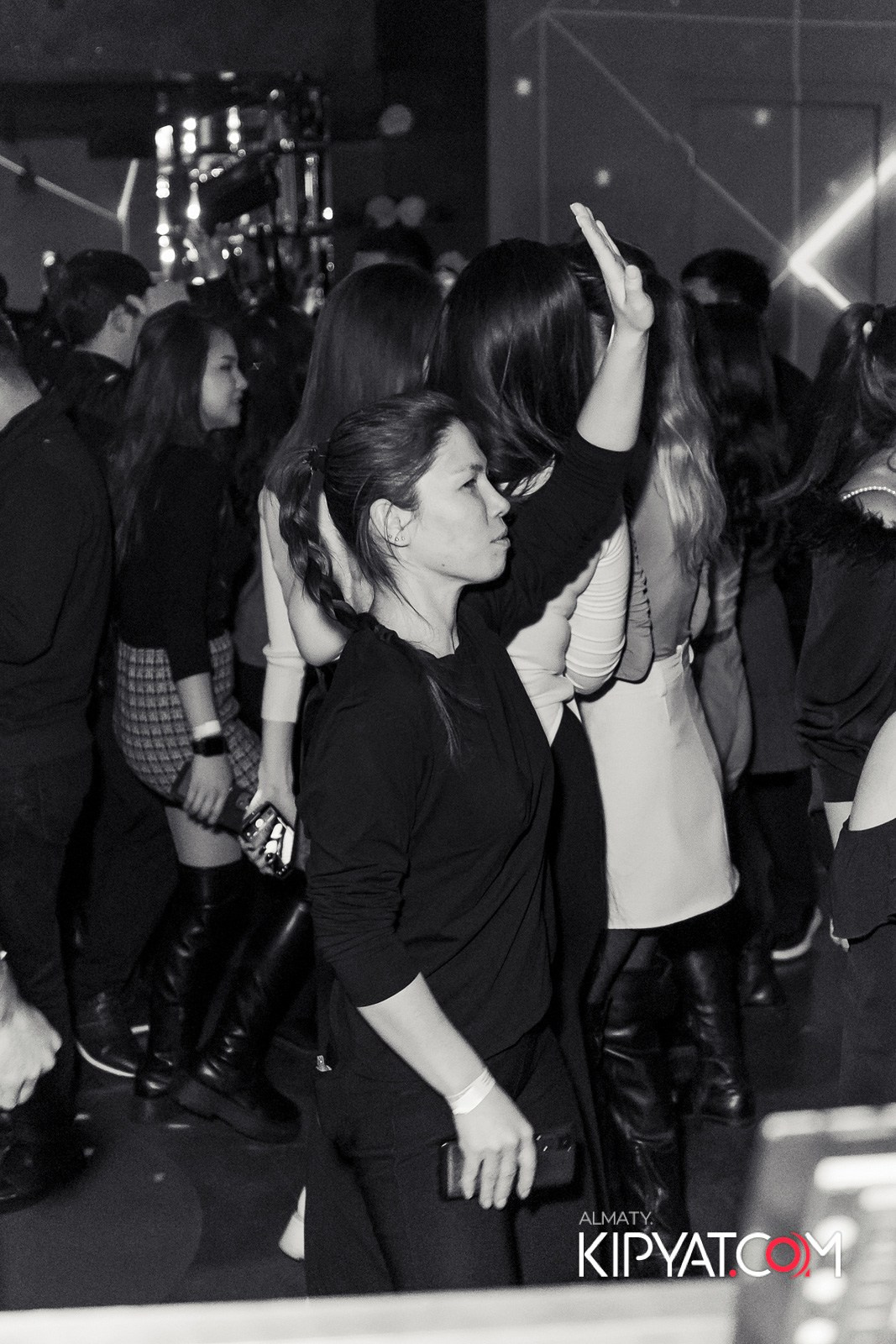 EVENT BAR. КИПЯТКОМ АЛМАТЫ!