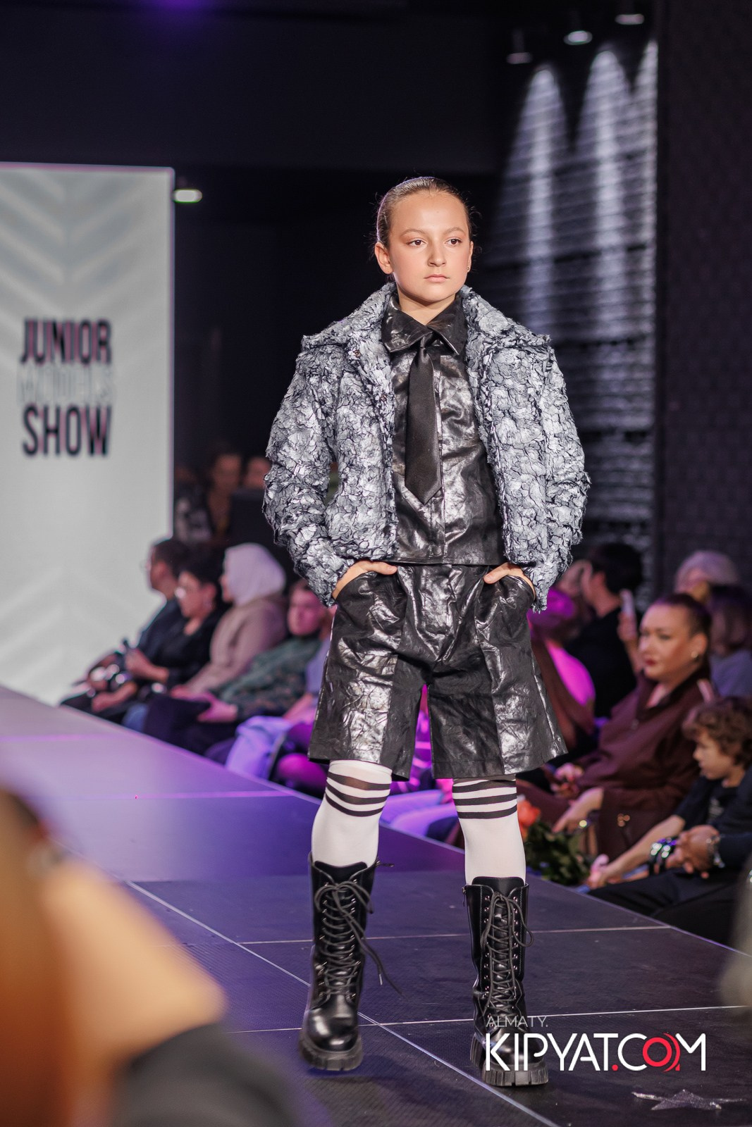 JUNIOR MODELS SHOW В РАМКАХ БЛАГОТВОРИТЕЛЬНОГО ПРОЕКТА МОДА ЗА СЧАСТЬЕ ДЕТЕЙ. КИПЯТКОМ АЛМАТЫ!