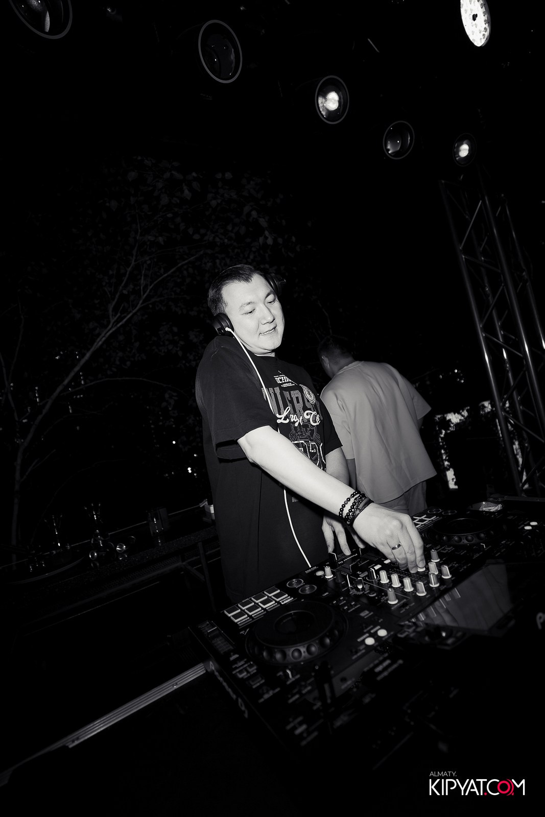 EVENT BAR. КИПЯТКОМ АЛМАТЫ!