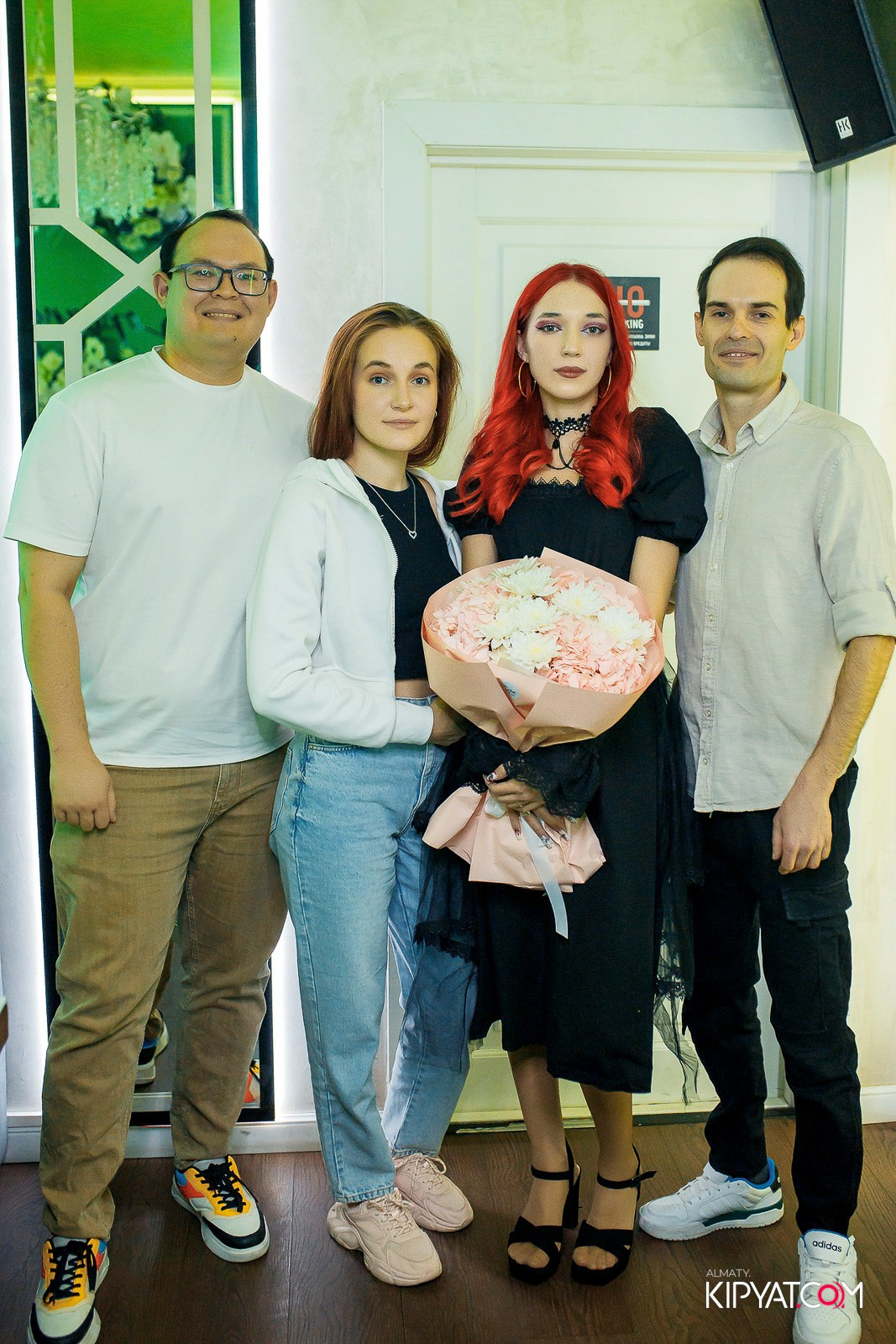 УХО И МЕДВЕДЬ НА ГАГАРИНА. КИПЯТКОМ АЛМАТЫ!