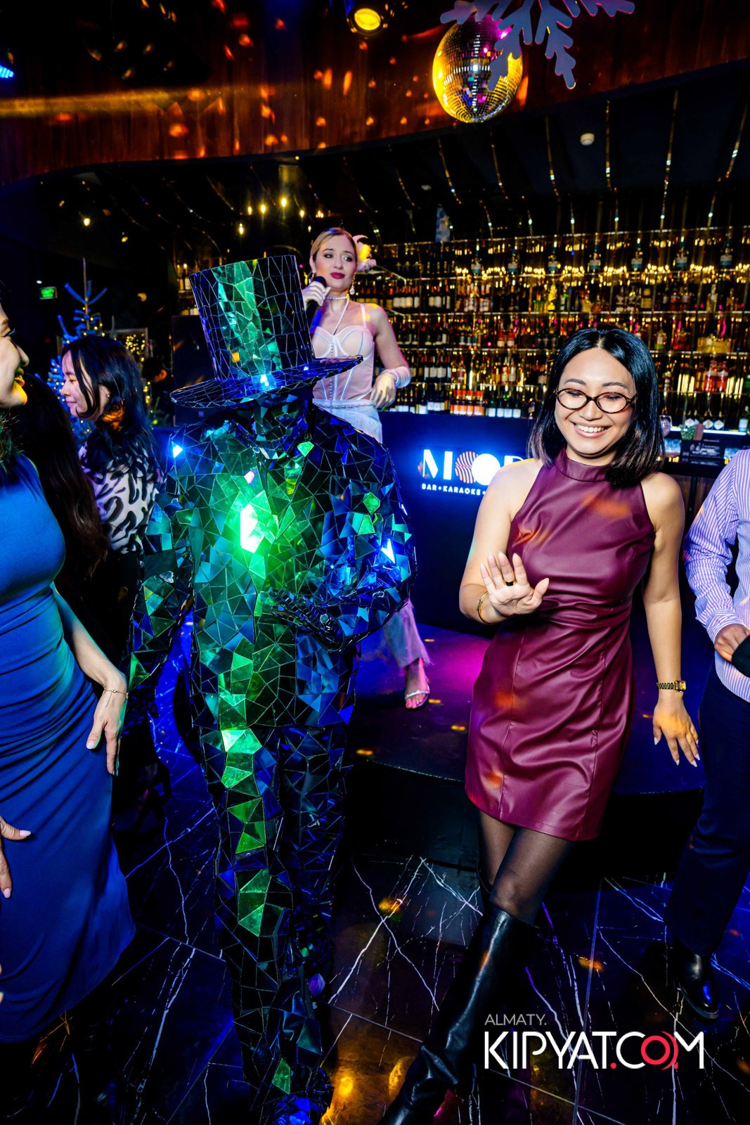 MOOD KARAOKE & TERRACE. КИПЯТКОМ АЛМАТЫ!