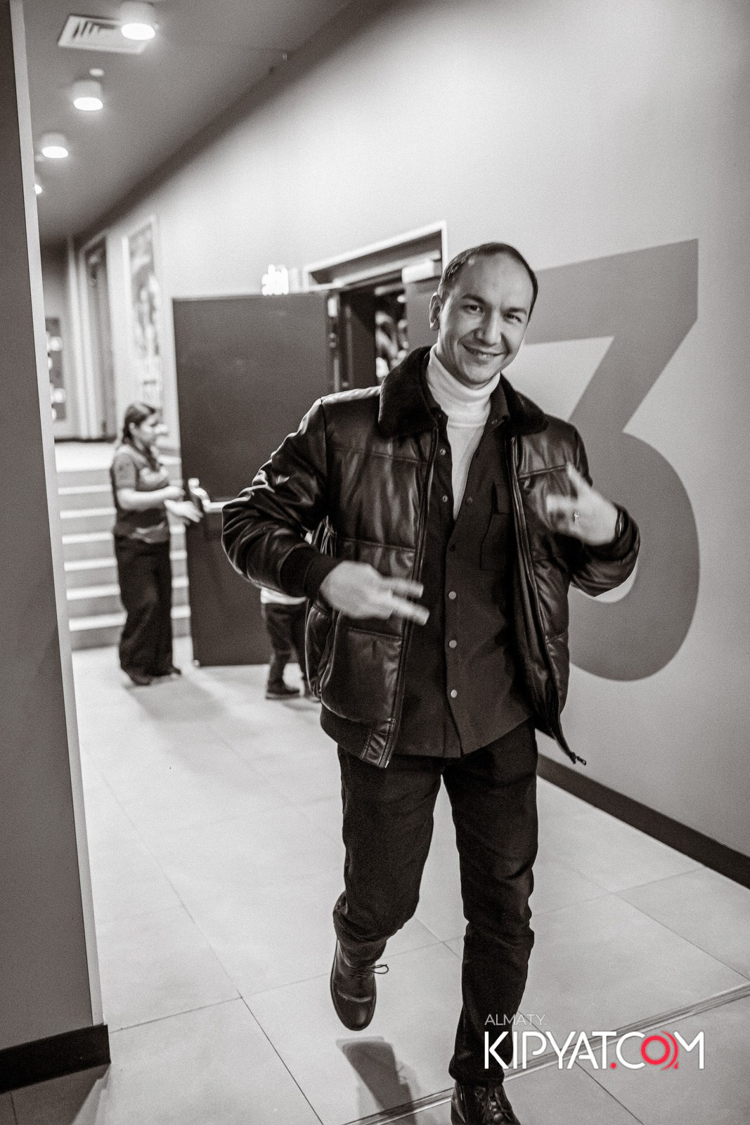 ПРЕЗЕНТАЦИЯ 8 ГРУППЫ КИНОПРОЕКТА «STARBALALAR». КИПЯТКОМ АЛМАТЫ!