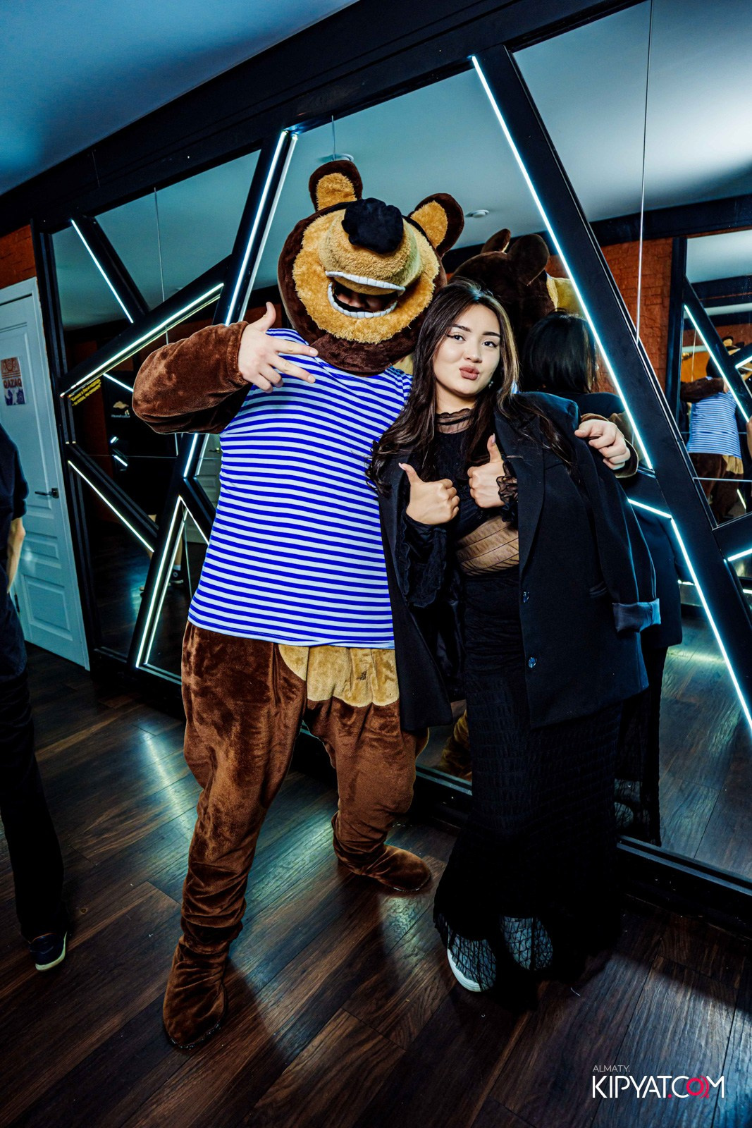 УХО И МЕДВЕДЬ НА САИНА. КИПЯТКОМ АЛМАТЫ!