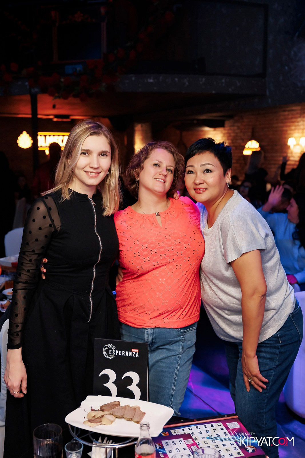 МУЗЫКАЛЬНОЕ ЛОТО В HIT RETRO. КИПЯТКОМ АЛМАТЫ!