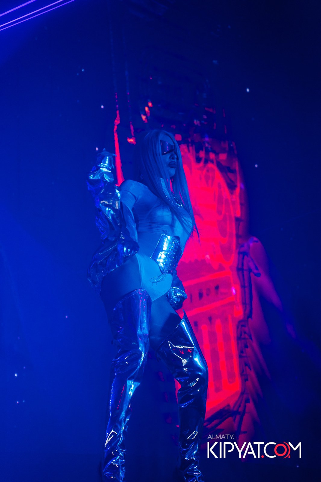 SANTA BARBARA — «OldСкулы Свело» Выступление группы 101. КИПЯТКОМ АЛМАТЫ!