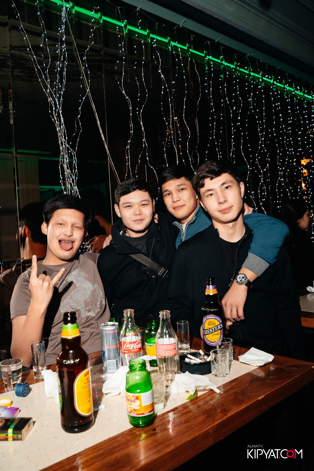 CICADA BAR. КИПЯТКОМ АЛМАТЫ!