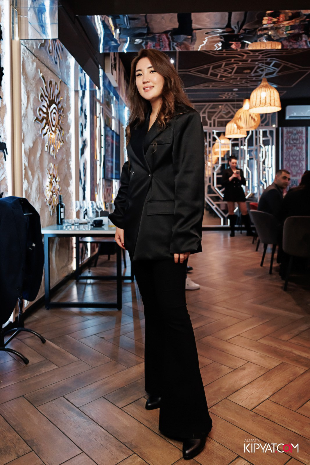 ЗАЯ, НА БИС. КИПЯТКОМ АЛМАТЫ!