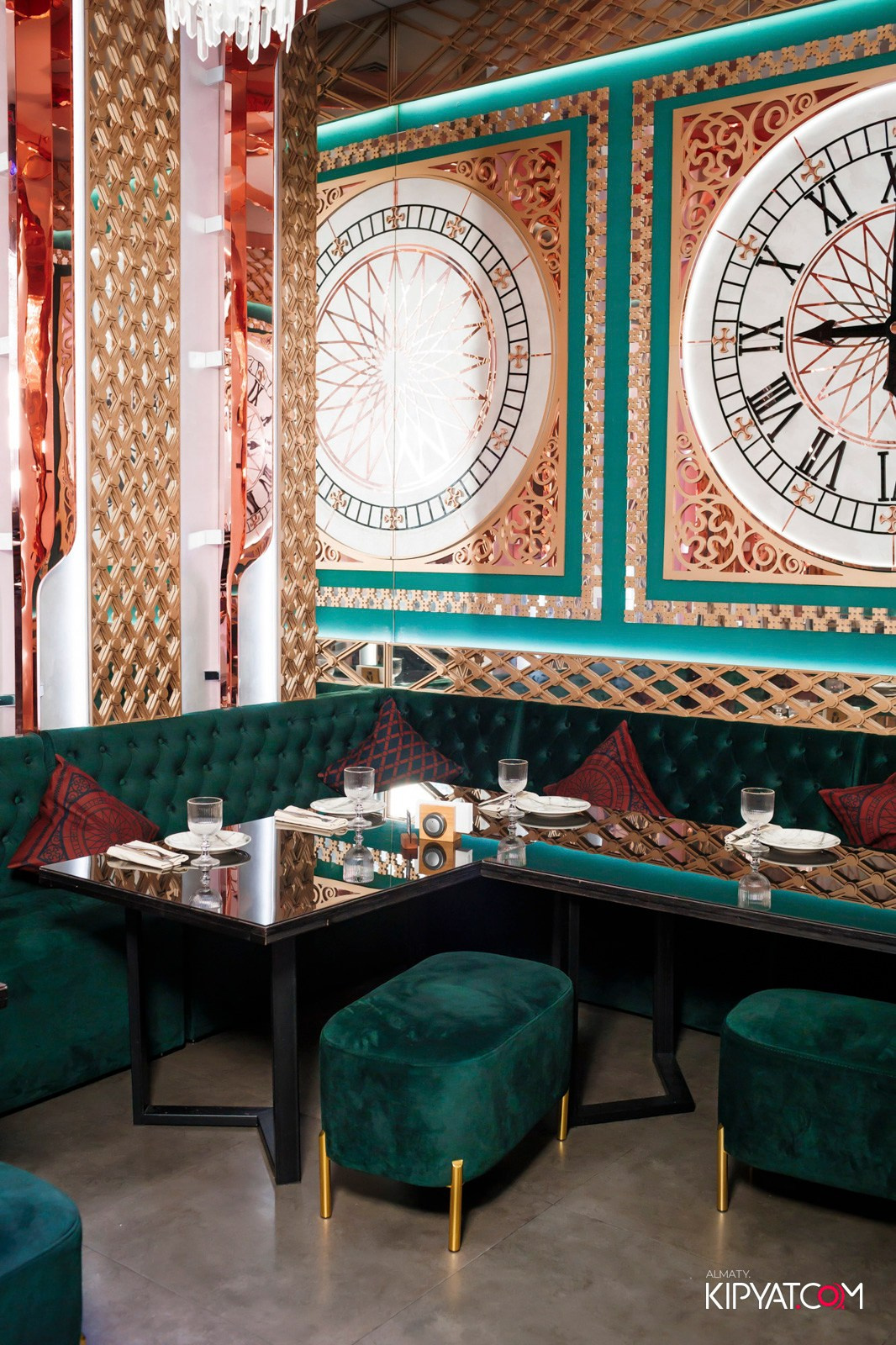 MOOD KARAOKE & TERRACE. КИПЯТКОМ АЛМАТЫ!