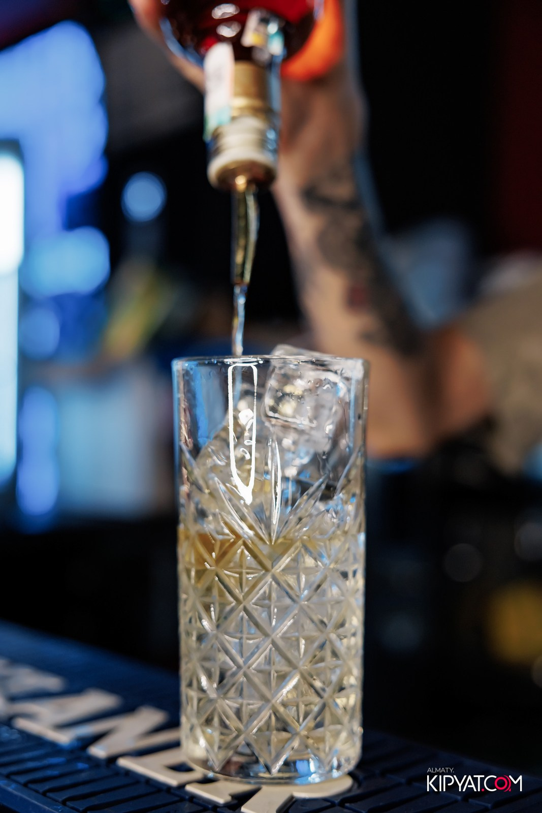 ЗАЯ, НА БИС. КИПЯТКОМ АЛМАТЫ!