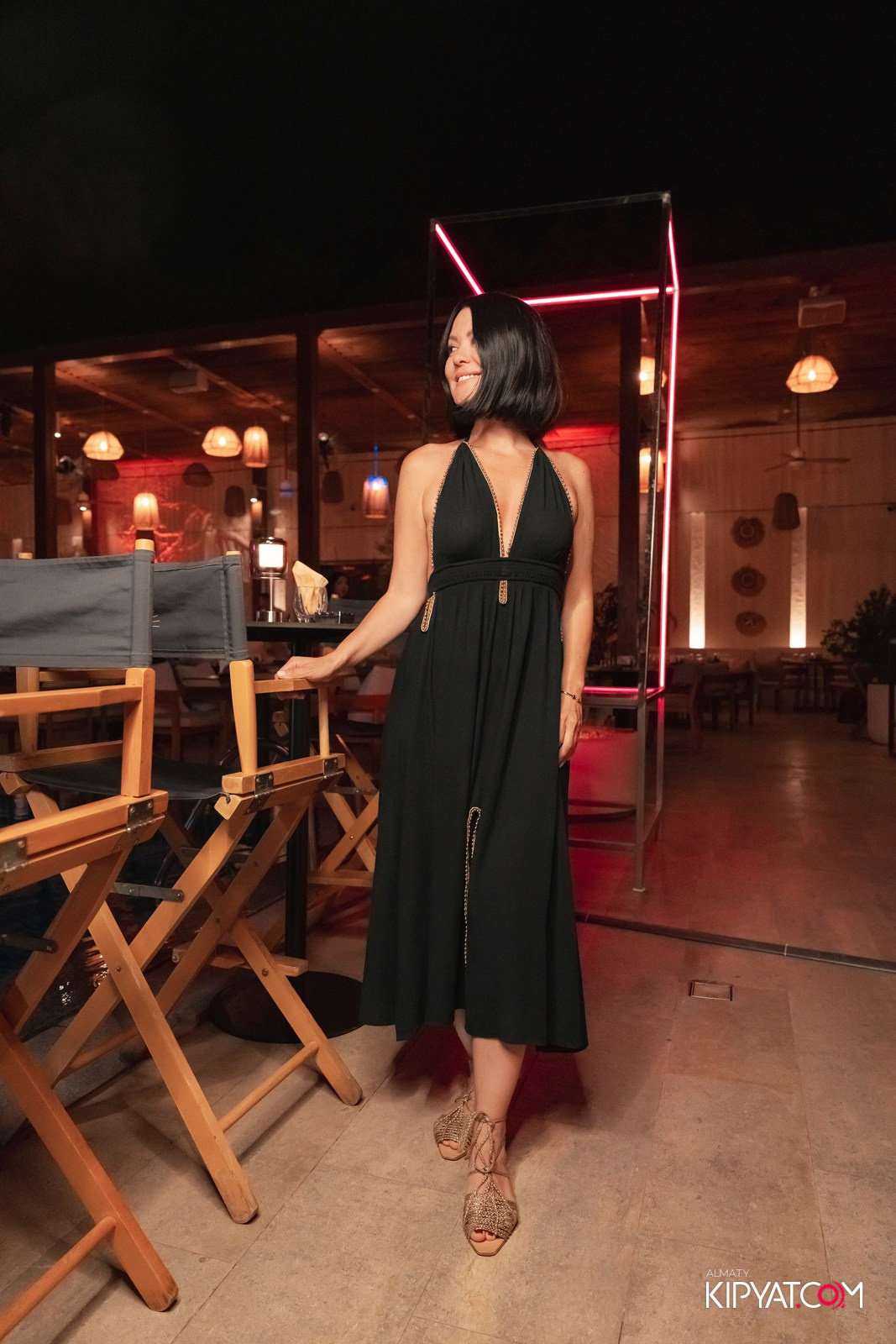 EDEN POOL & BAR. КИПЯТКОМ АЛМАТЫ!