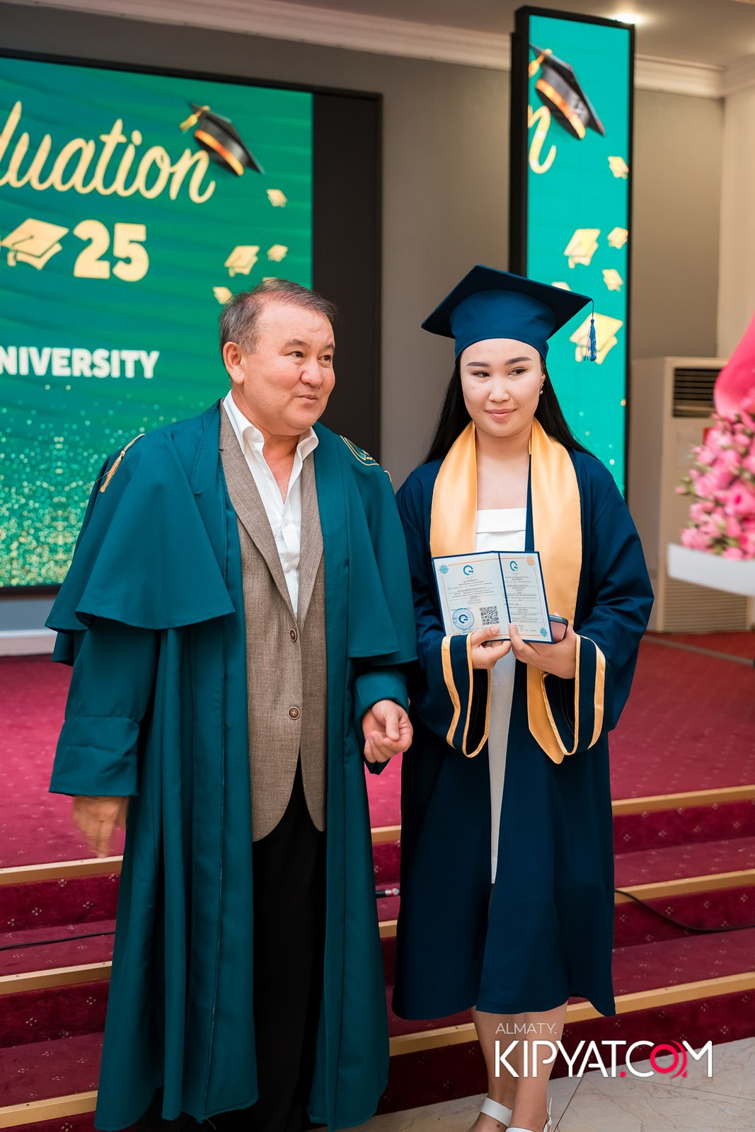 GRADUATION 2025 Q UNIVERSITY. КИПЯТКОМ АЛМАТЫ!