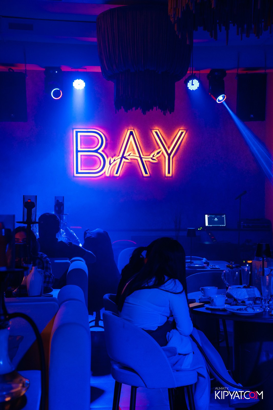 BAY RESTAURANT & BAR. КИПЯТКОМ АЛМАТЫ!