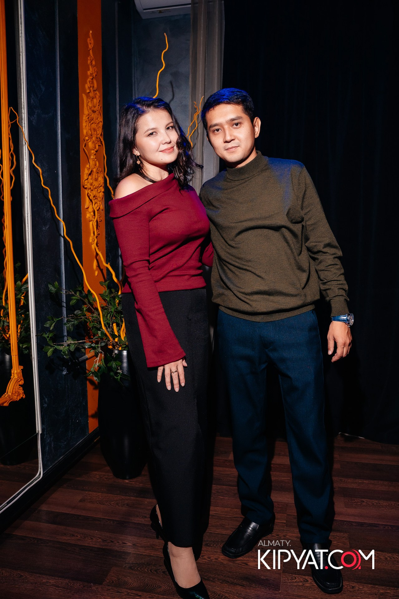 Ухо и Медведь на Курмангазы. КИПЯТКОМ АЛМАТЫ!