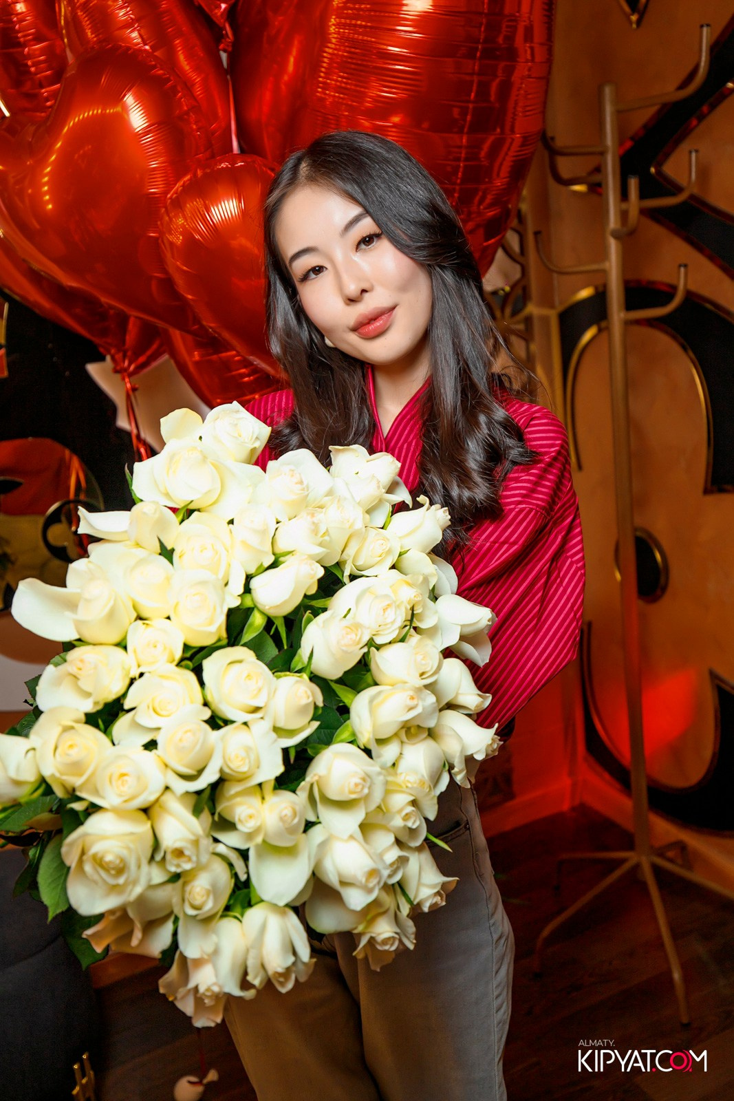 УХО И МЕДВЕДЬ НА КУРМАНГАЗЫ. КИПЯТКОМ АЛМАТЫ! Фотосъемка мероприятий в Алматы