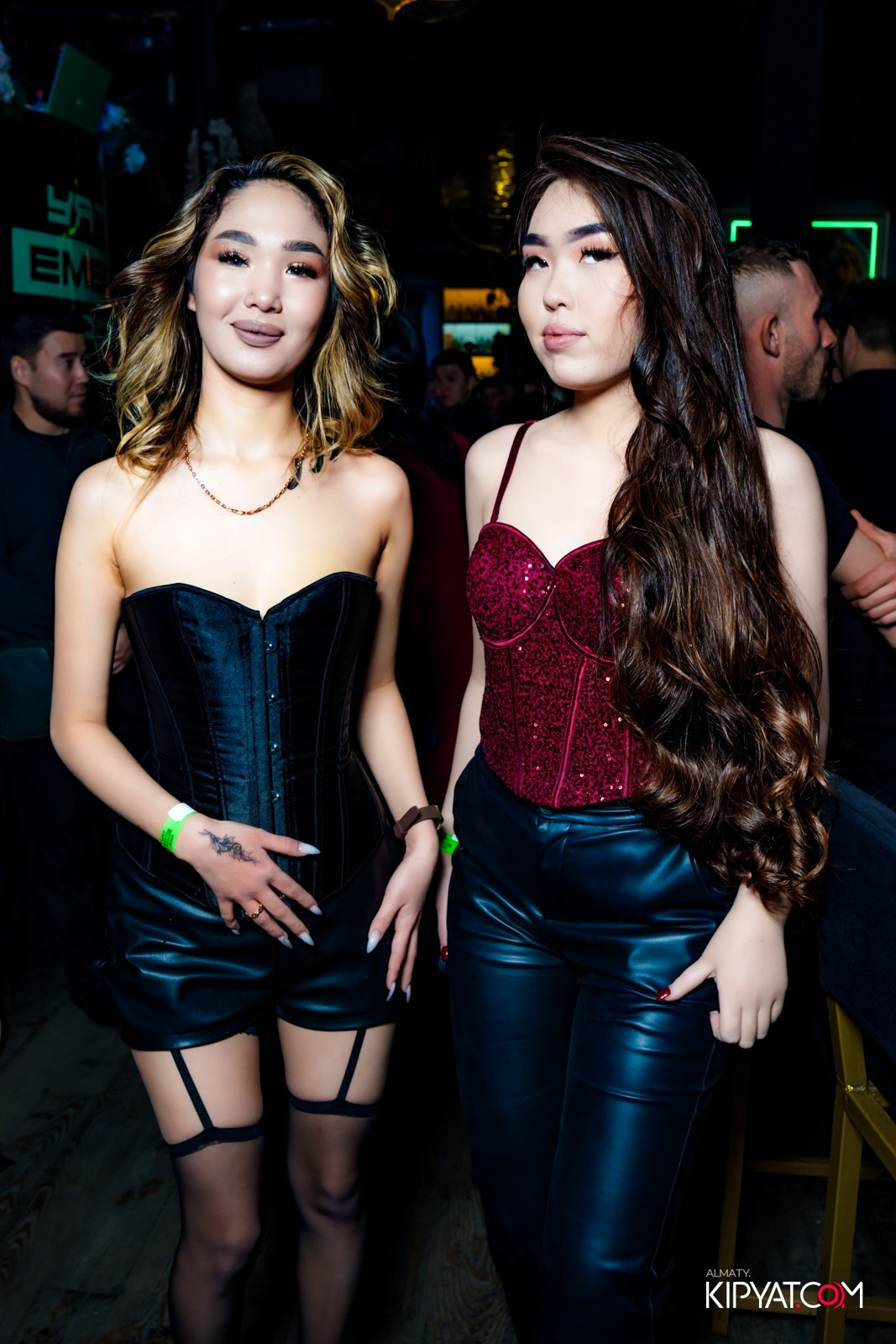 UYAT EMES BAR. КИПЯТКОМ АЛМАТЫ! Фотосъемка мероприятий в Алматы