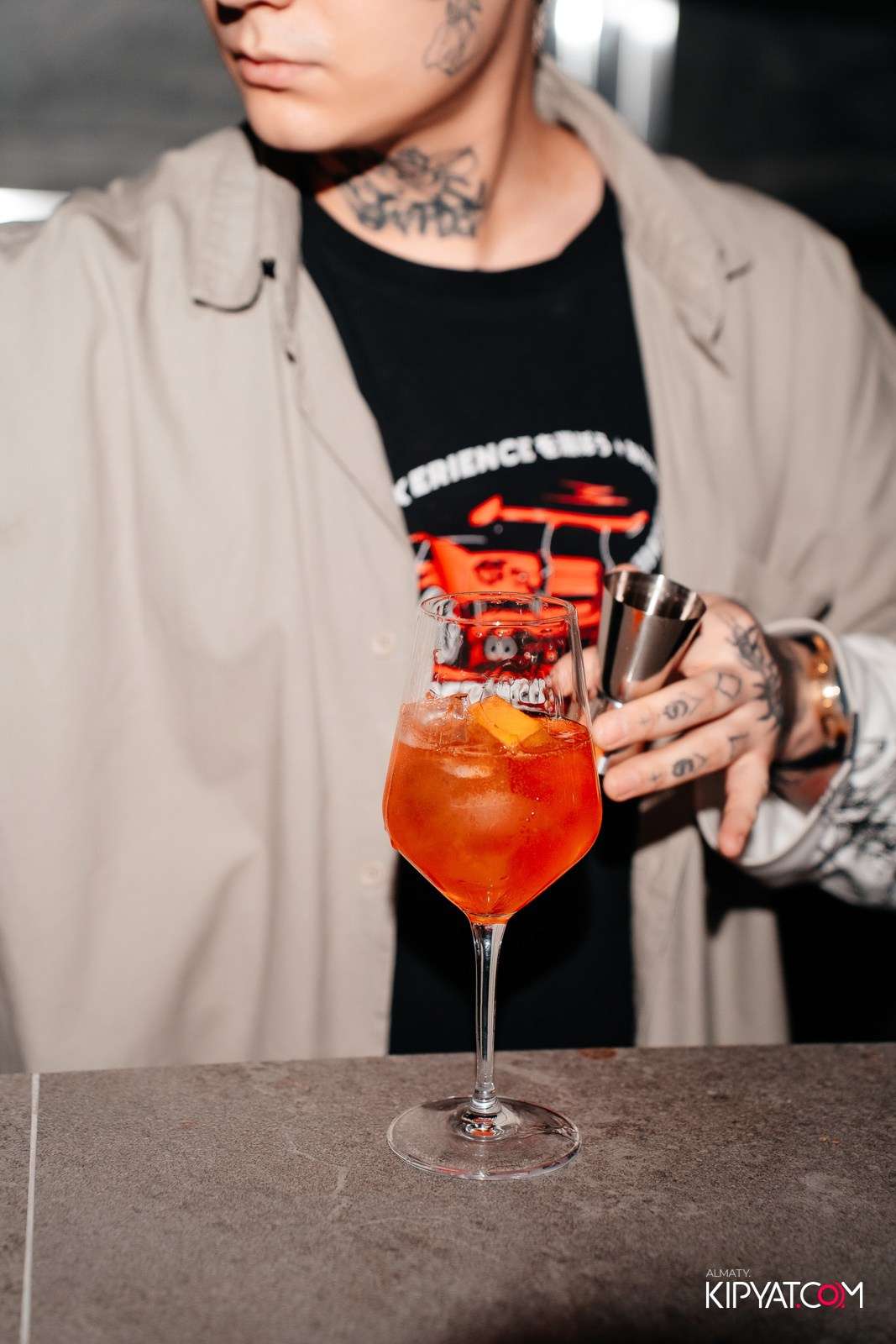 ОФИЦИАЛЬНОЕ ОТКРЫТИЕ ЛЕТНЕЙ ТЕРРАСЫ «TO THE MOON LOUNGE & HOOKAH». КИПЯТКОМ АЛМАТЫ!