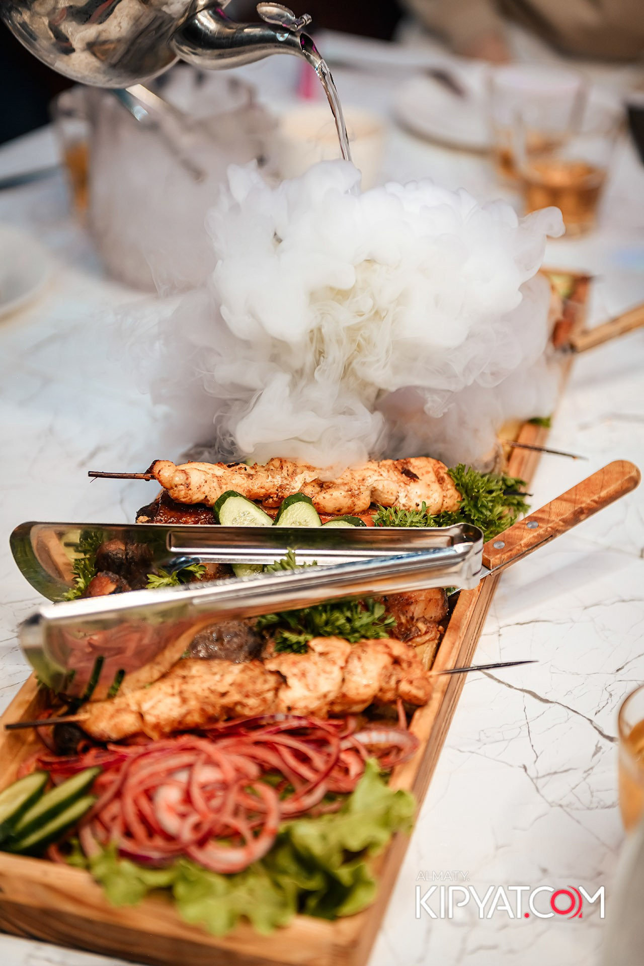 Рояль Cosmo. КИПЯТКОМ АЛМАТЫ!