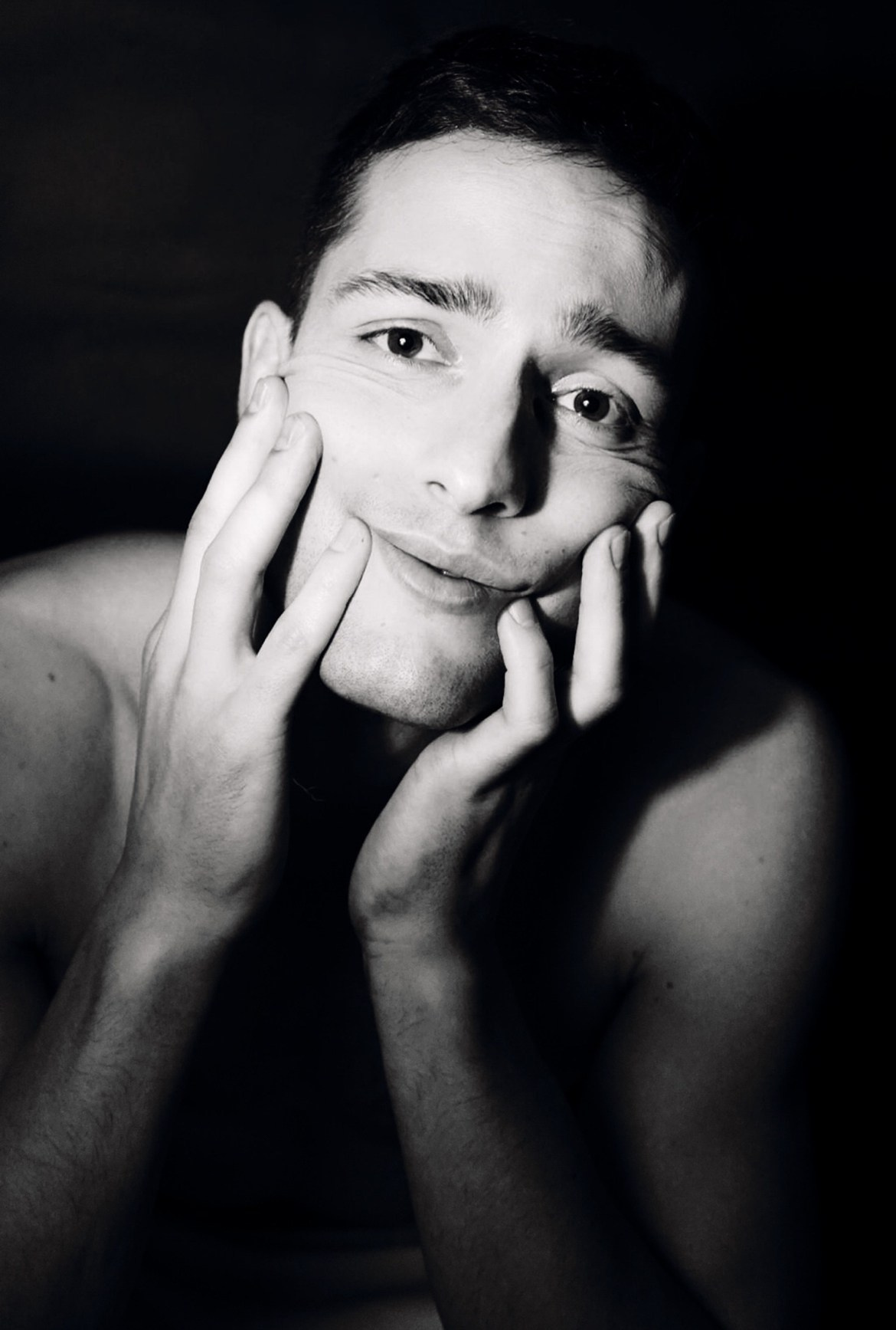 Portfolio of Fashion Photographer in Istanbul & Dubai — Sergio Maiis. Sergio Maiis — Fashion Photographer in Istanbul | Editorial & Lifestyle Photographer