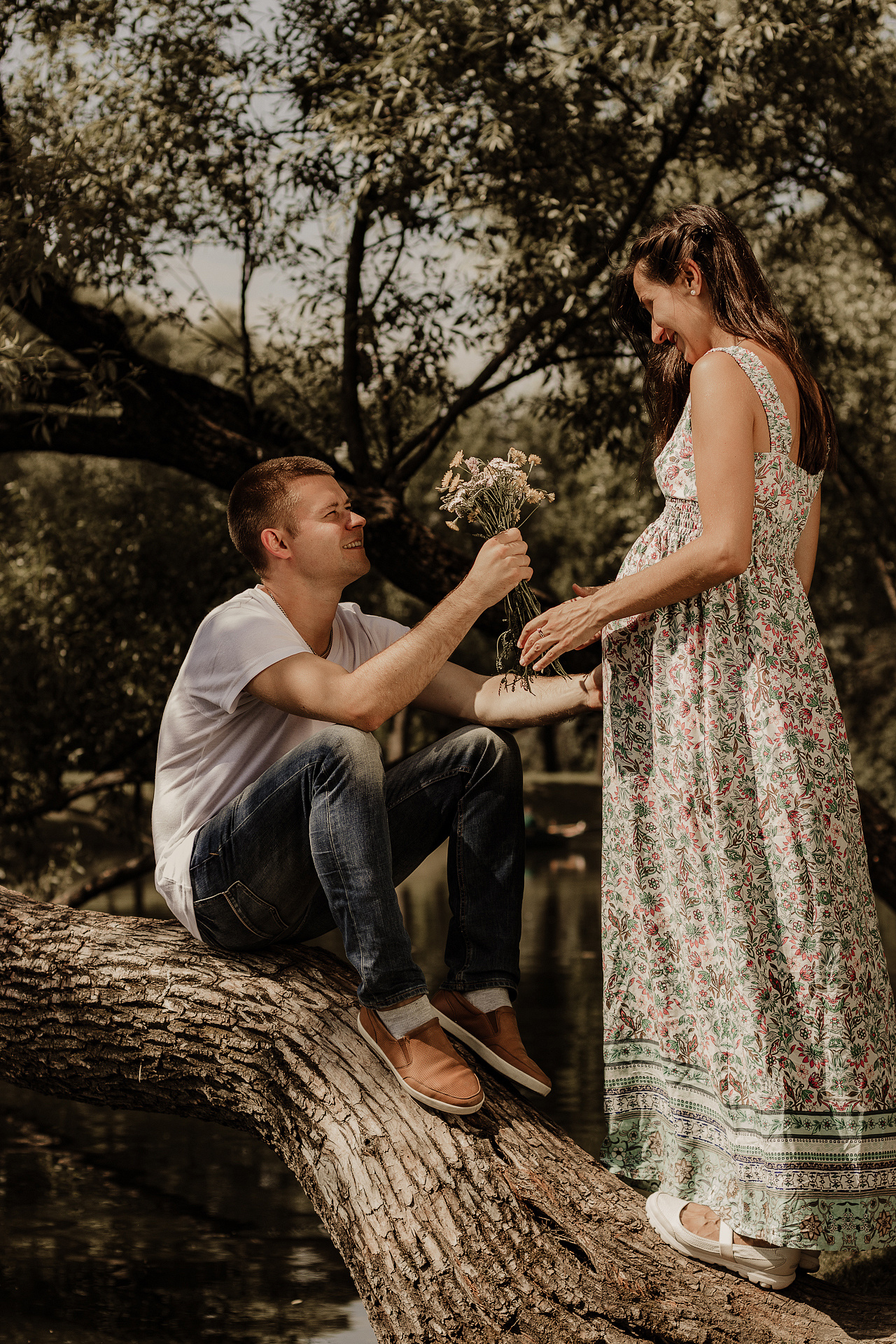 Студийная фотосессия с мужем в ожидании чуда