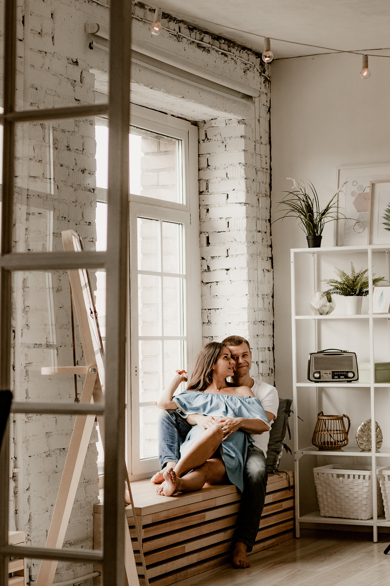 Студийная фотосессия с мужем в ожидании чуда